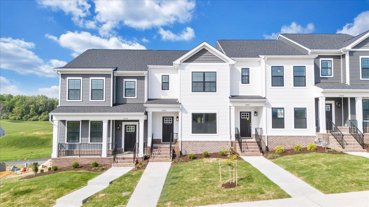 1995 Kyles Way Blacksburg VA 24060