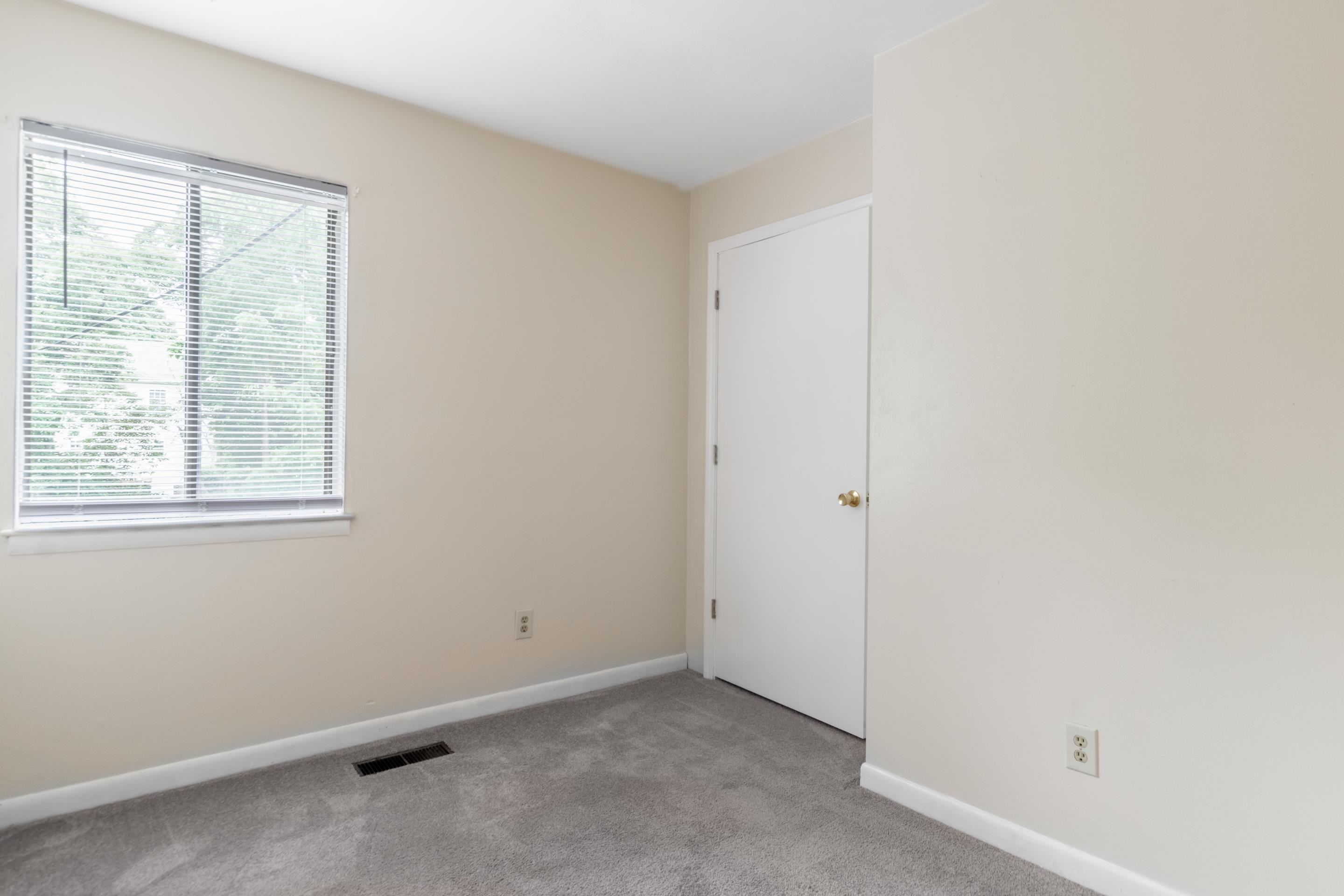 1725 Donlee Drive Blacksburg VA 24060
