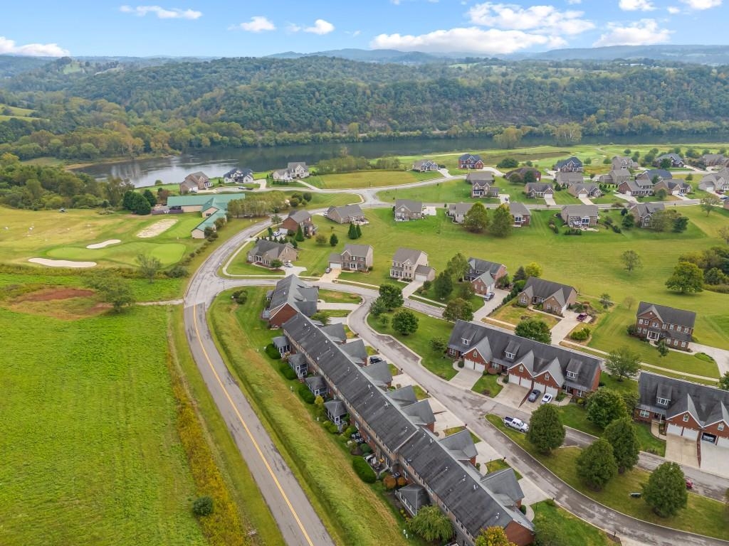 8545 Whistling Straits Drive Radford VA 24141