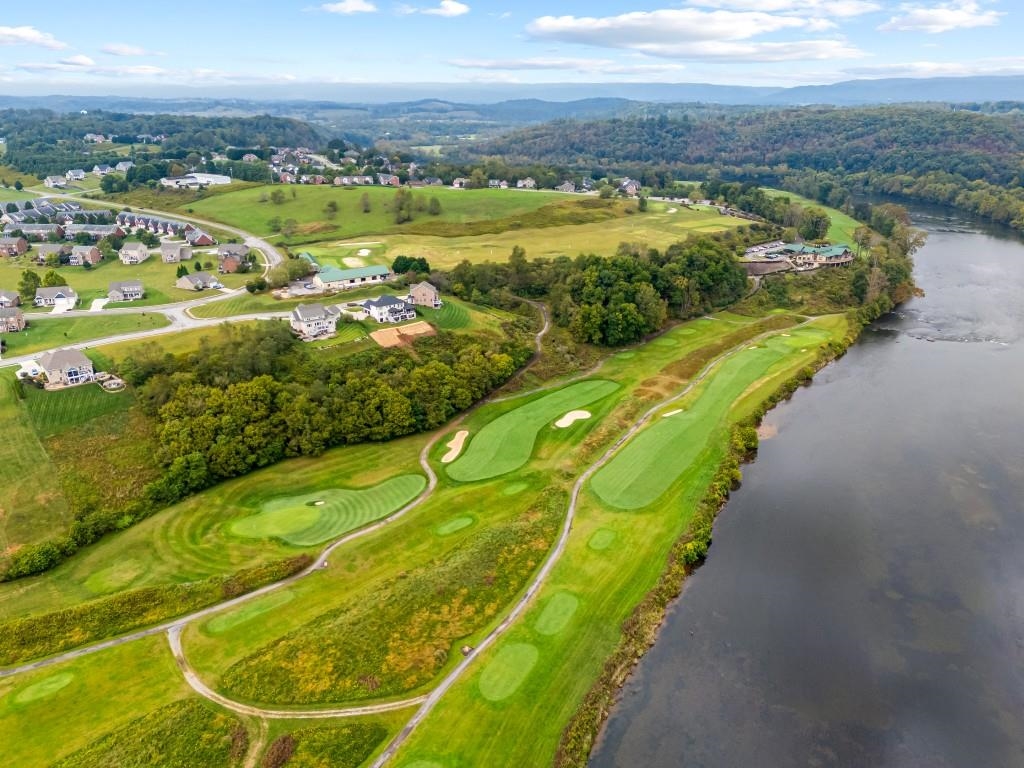 8545 Whistling Straits Drive Radford VA 24141