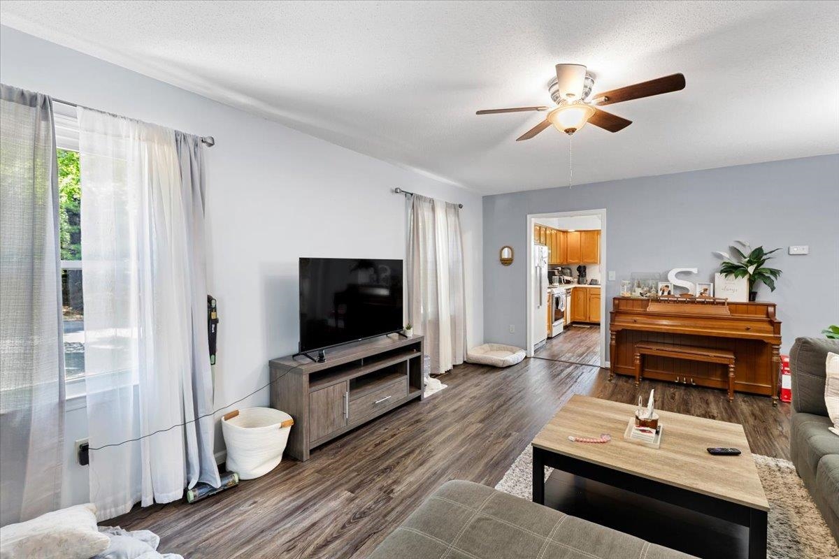 6644 Sagefield Avenue Radford VA 24141