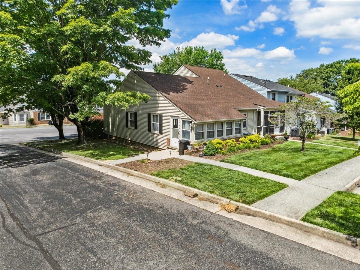 6644 Sagefield Avenue Radford VA 24141