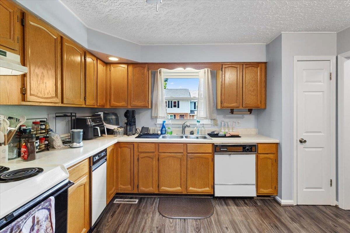 6644 Sagefield Avenue Radford VA 24141