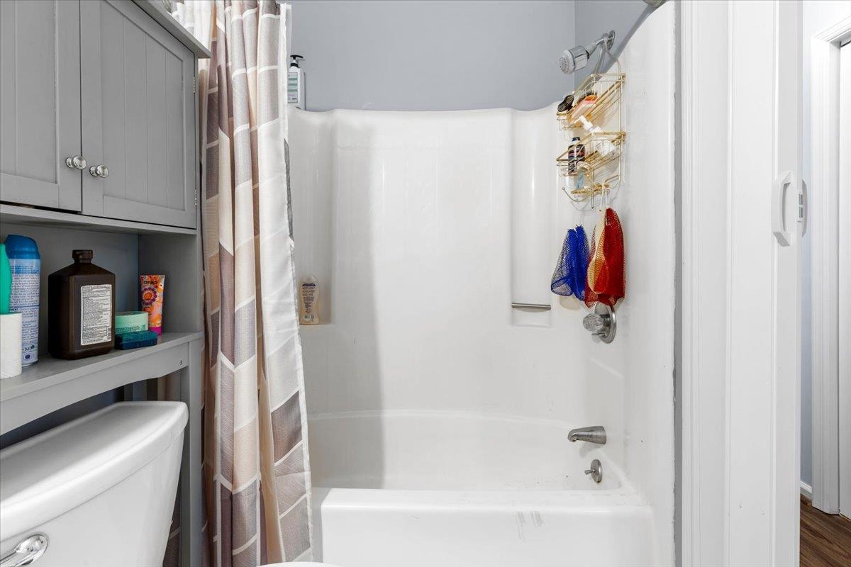 6644 Sagefield Avenue Radford VA 24141