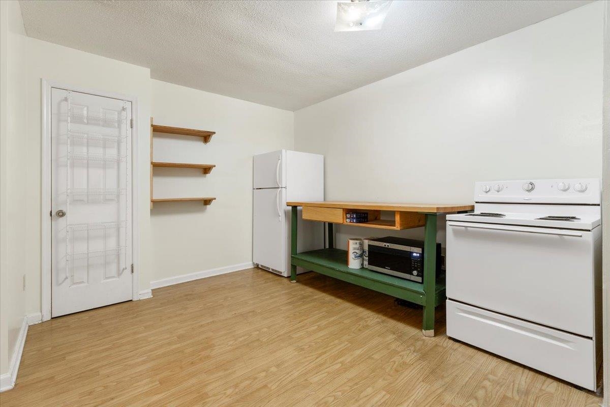 6644 Sagefield Avenue Radford VA 24141
