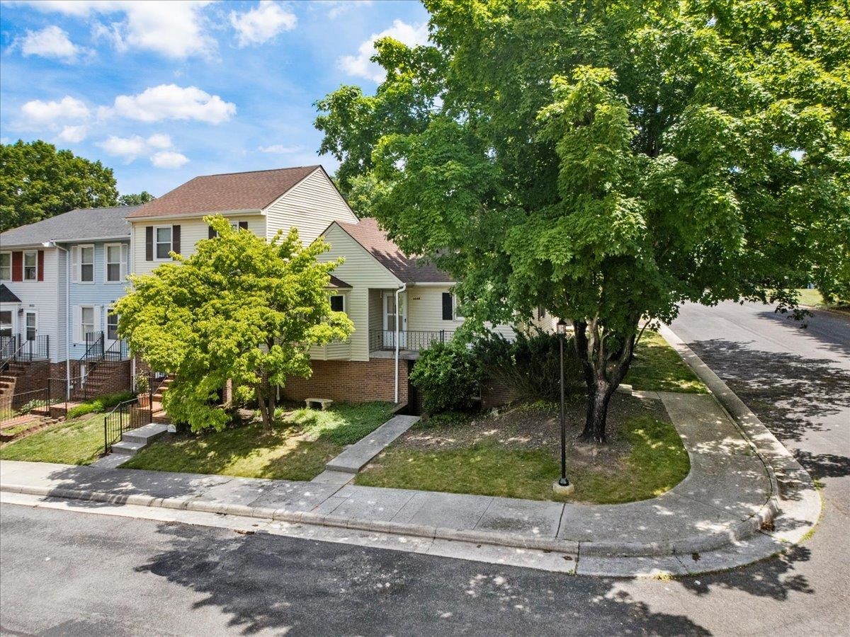 6644 Sagefield Avenue Radford VA 24141