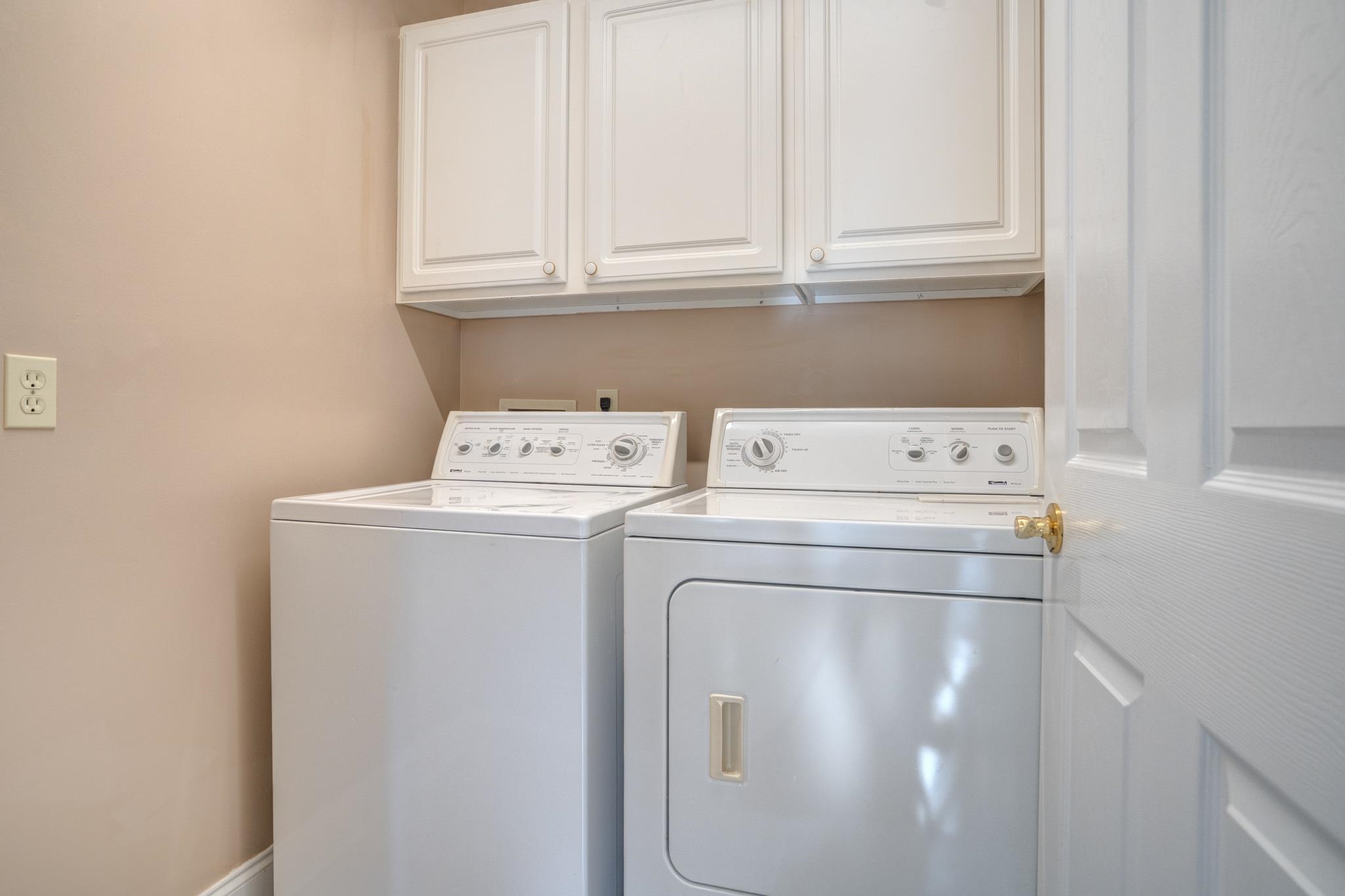 185 Blue Leaf Drive Christiansburg VA 24073