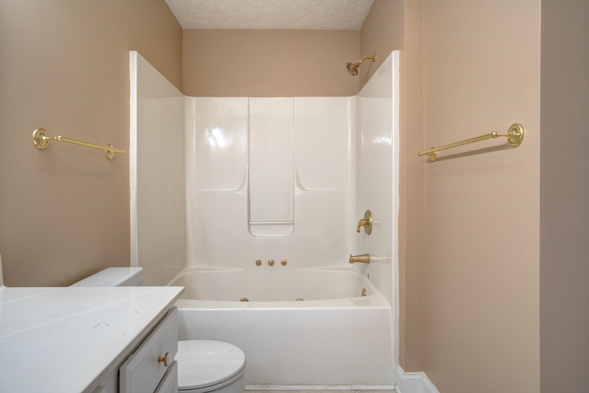 185 Blue Leaf Drive Christiansburg VA 24073