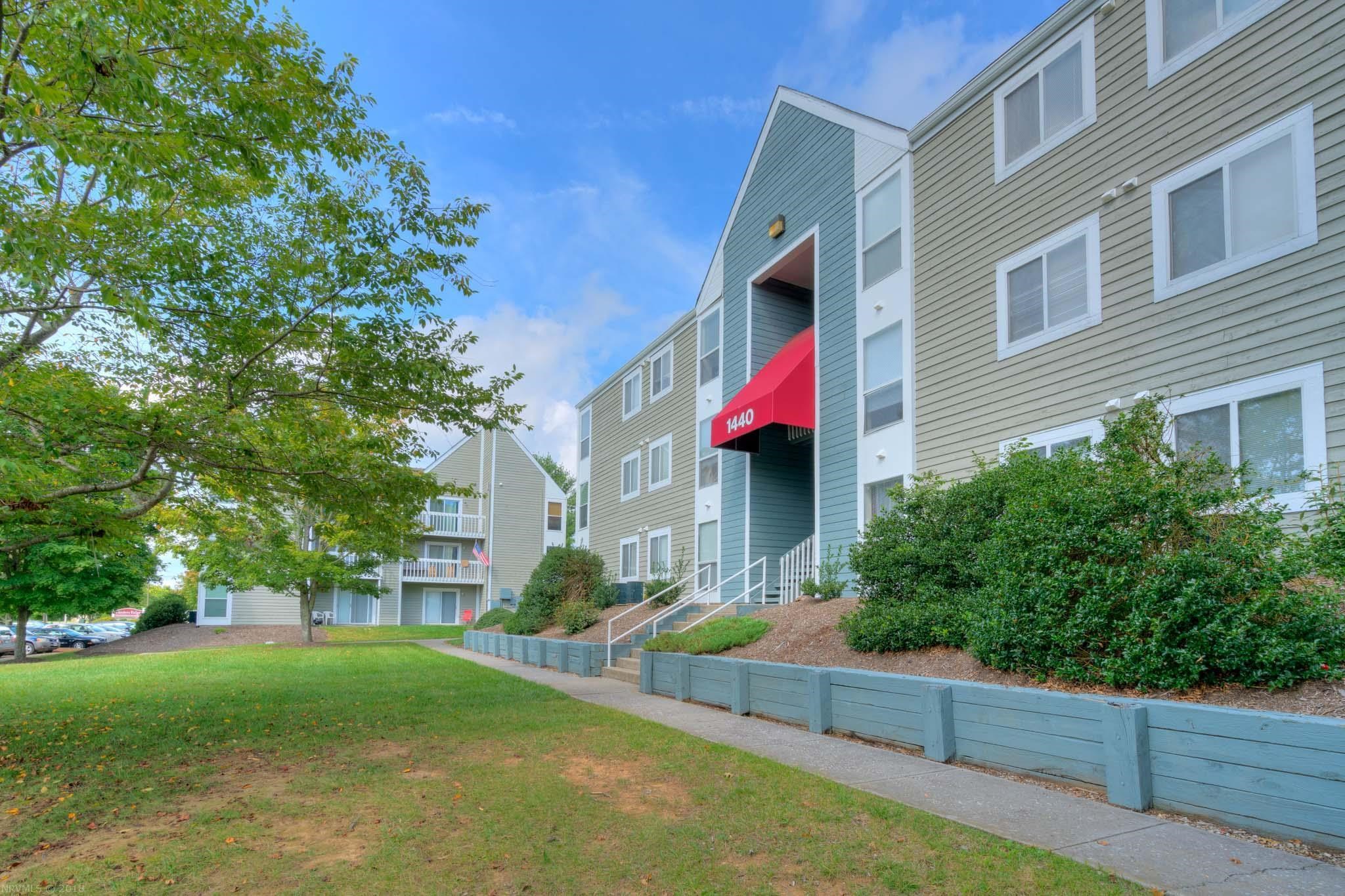 Blacksburg VA, 1440 Seneca Drive, Unit J