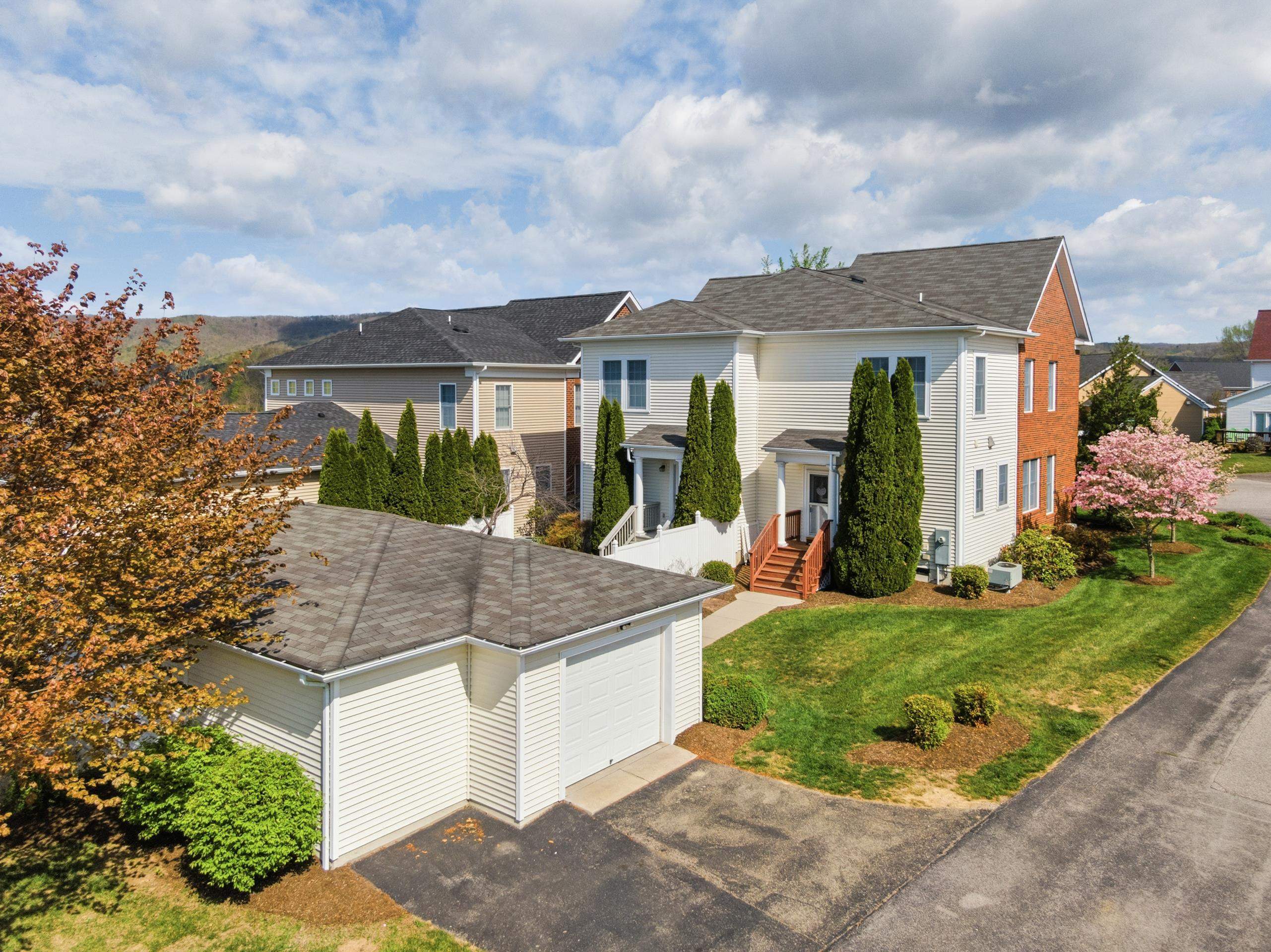 1701 Trillium Lane Blacksburg VA 24060