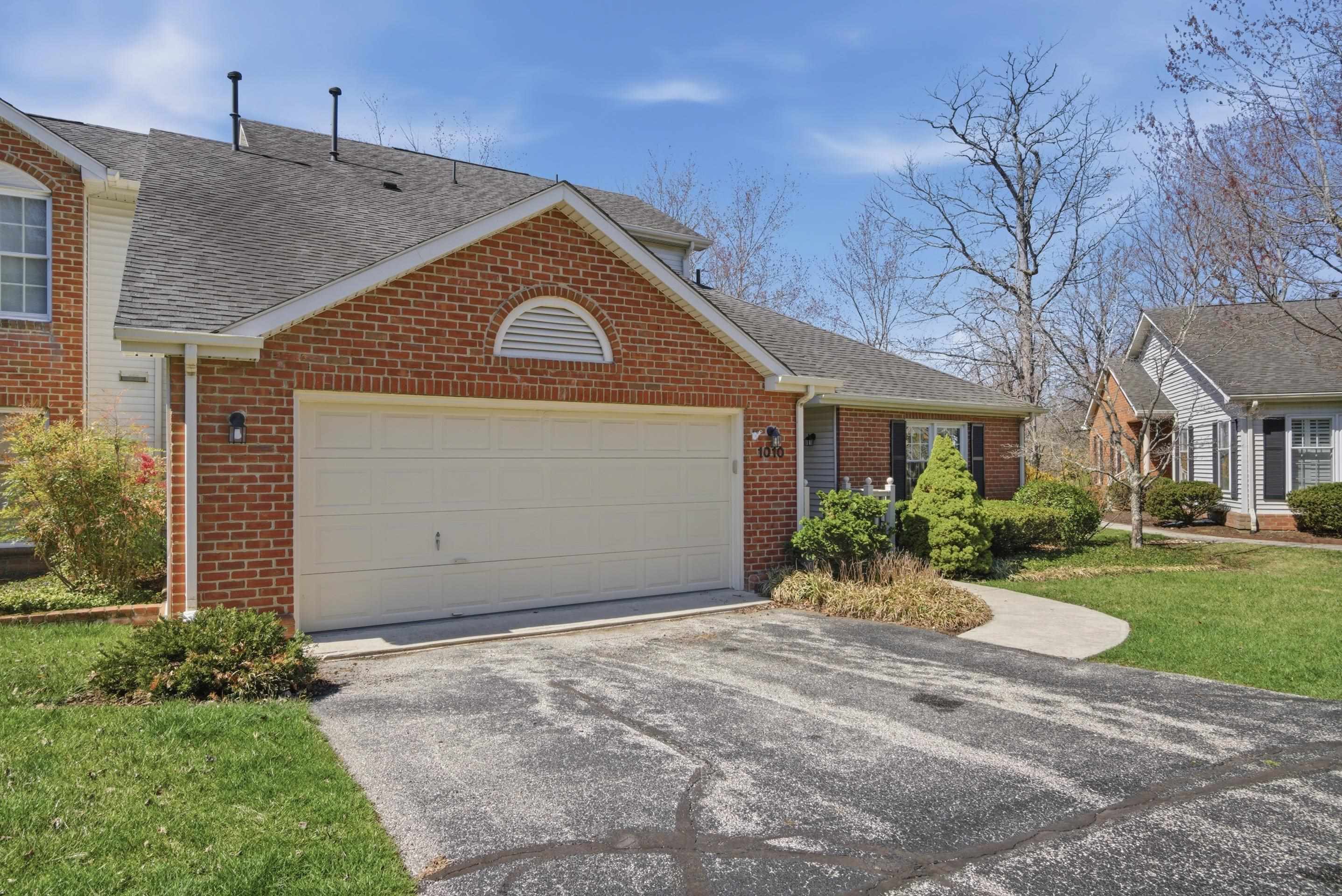 1010 Oak Ponte Court Blacksburg VA 24060