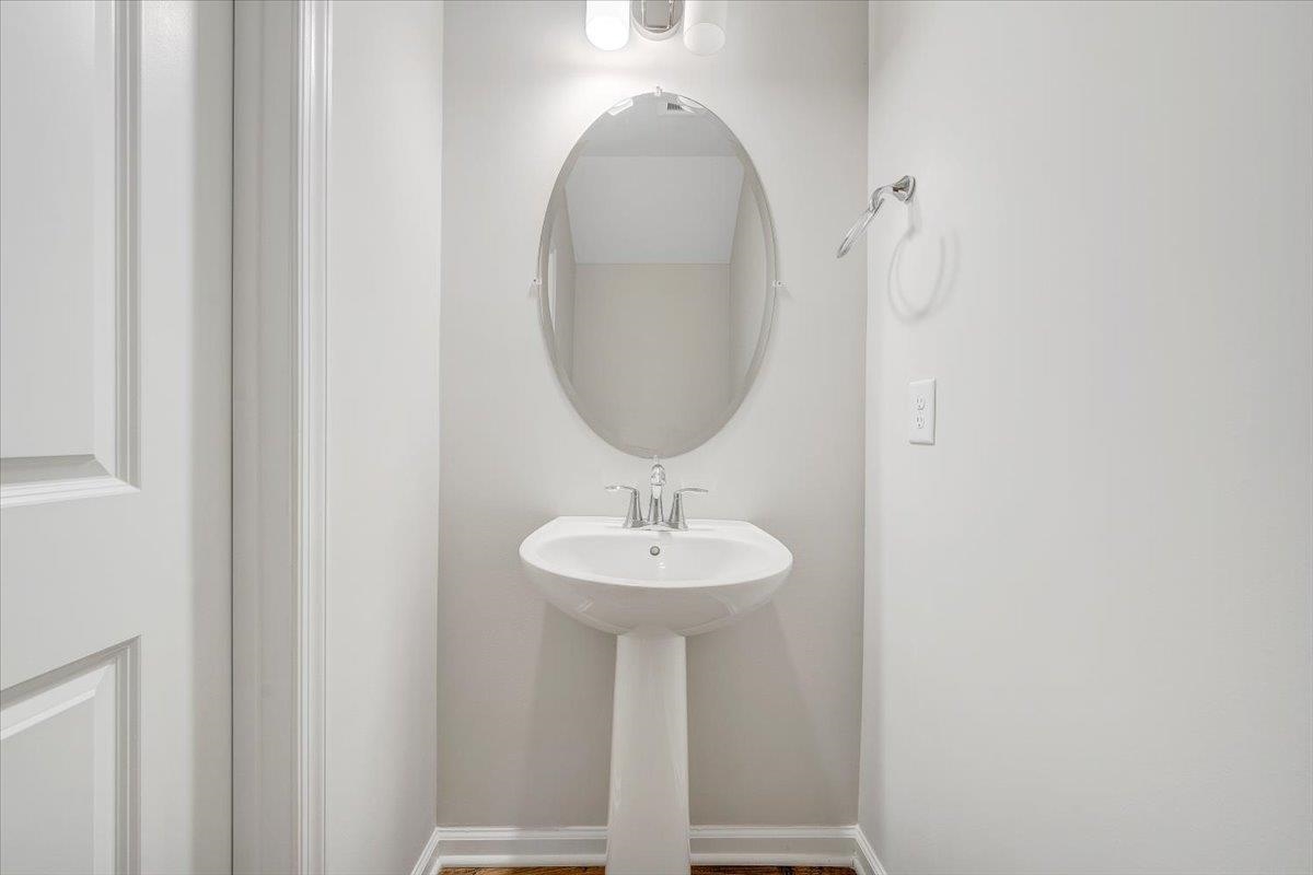 1987 Kyles Way Blacksburg VA 24060