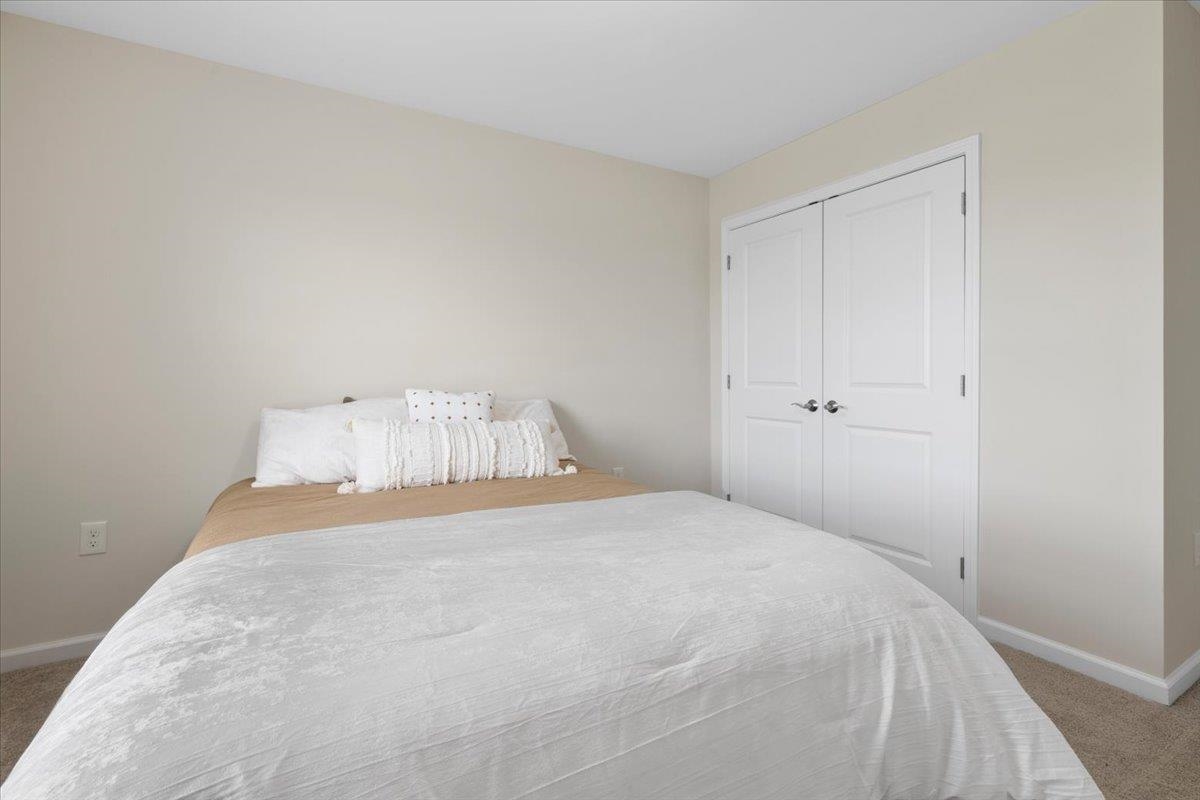 6136 Warren Newcomb Drive Fairlawn VA 24141