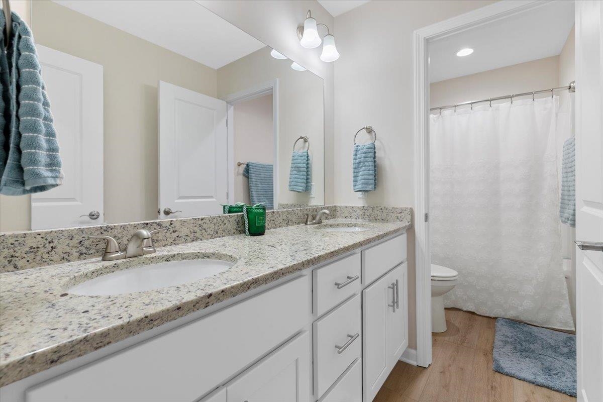 6136 Warren Newcomb Drive Fairlawn VA 24141