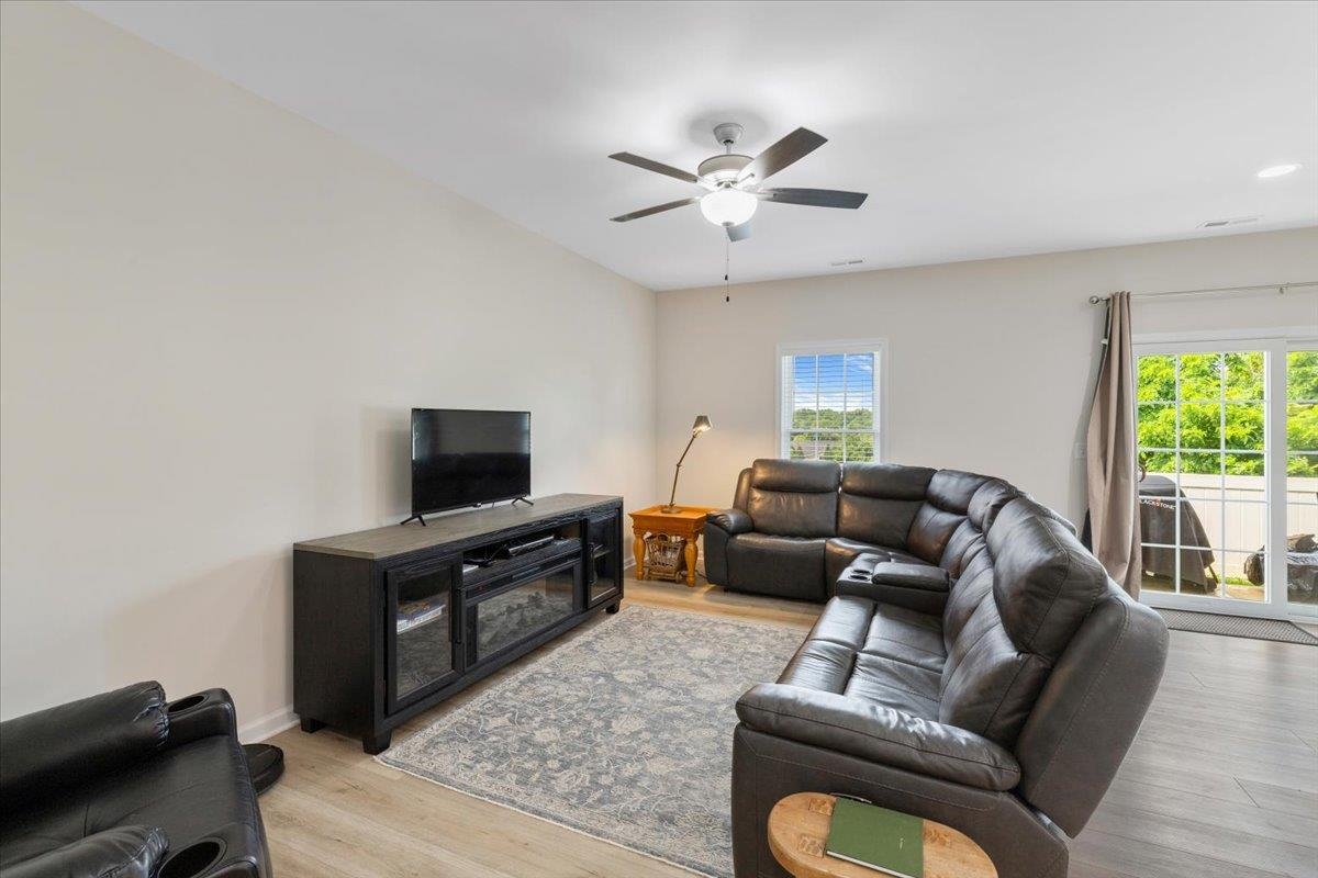 6136 Warren Newcomb Drive Fairlawn VA 24141