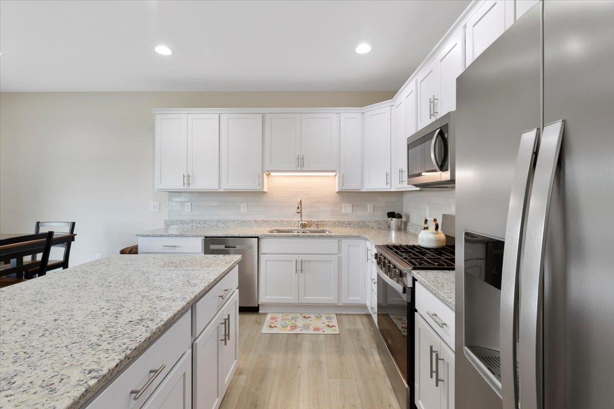 6136 Warren Newcomb Drive Fairlawn VA 24141
