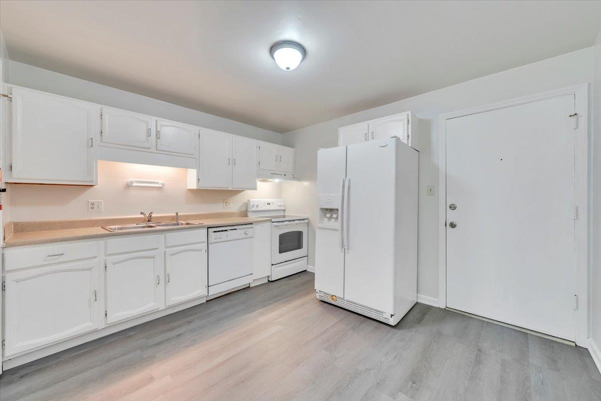 370 New Kent Road Blacksburg VA 24060