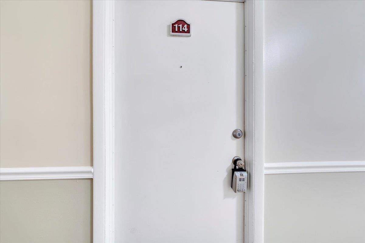 370 New Kent Road Blacksburg VA 24060