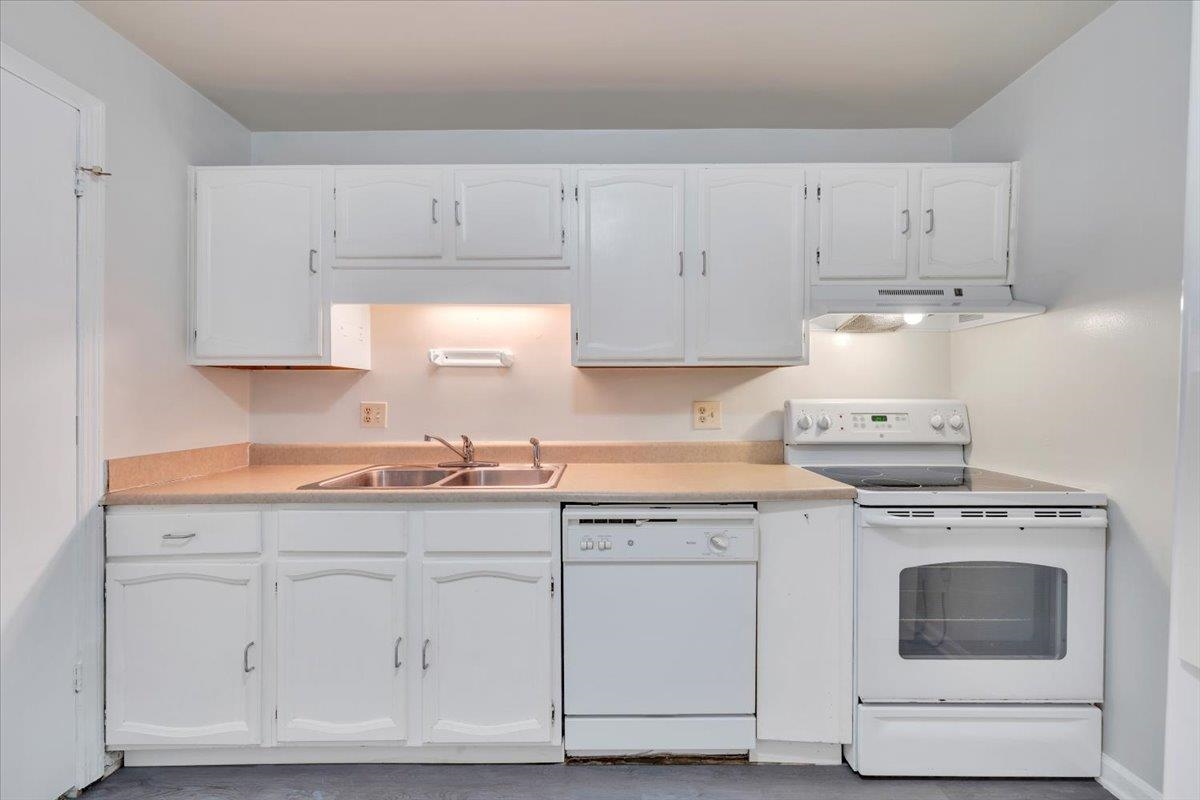 370 New Kent Road Blacksburg VA 24060