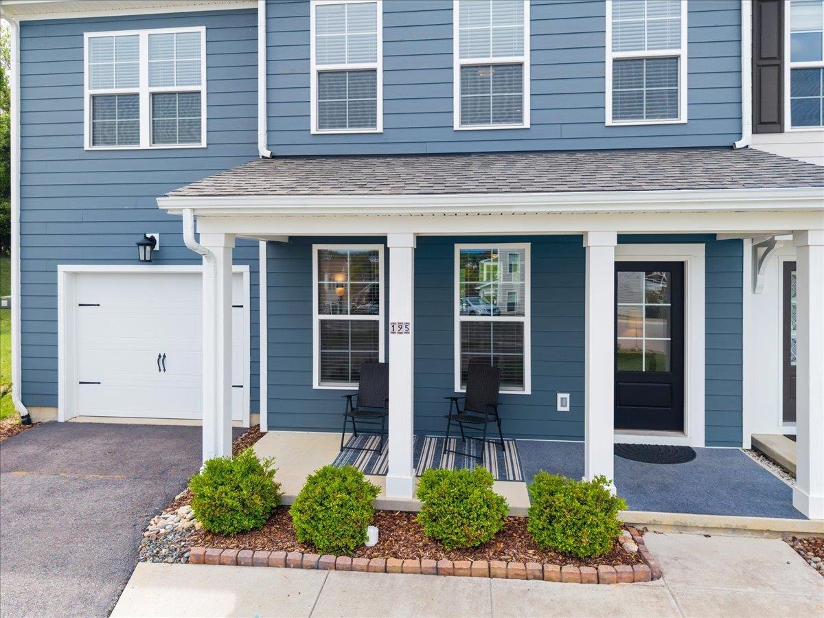 195 Hamilton Avenue NW Christiansburg VA 24073
