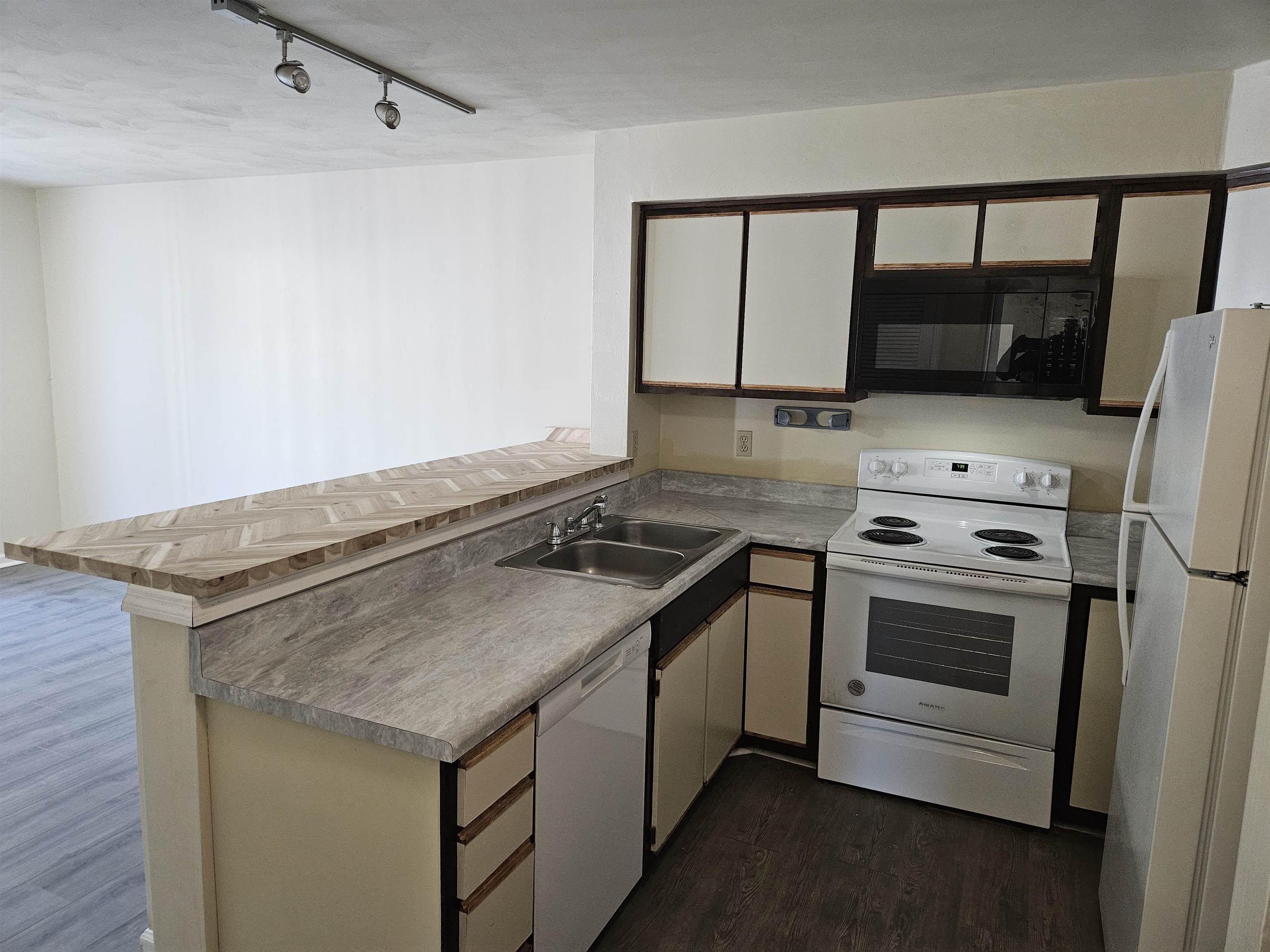 1440 Seneca Drive Blacksburg VA 24060
