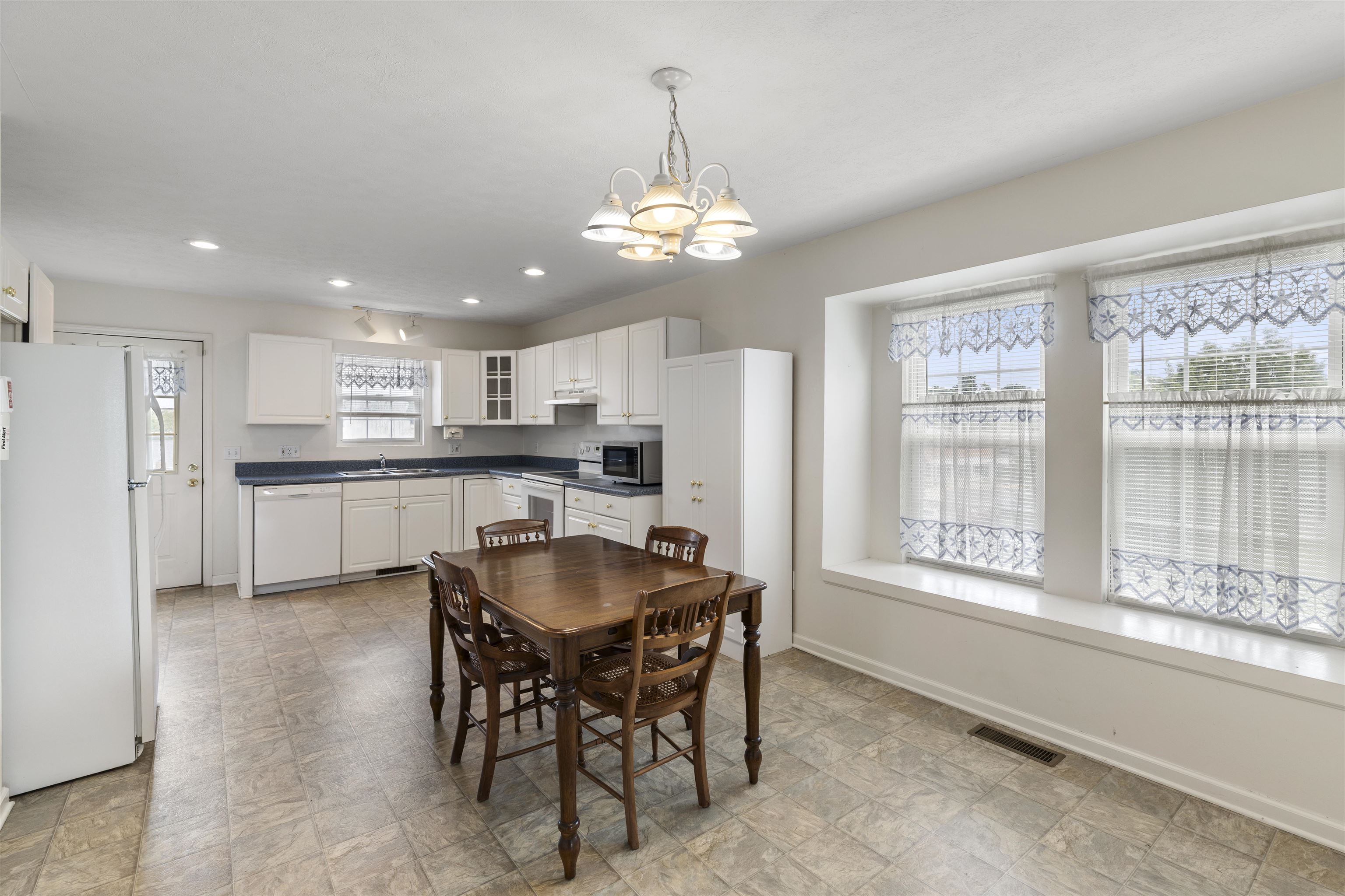 115 Darci Drive SE Christiansburg VA 24073