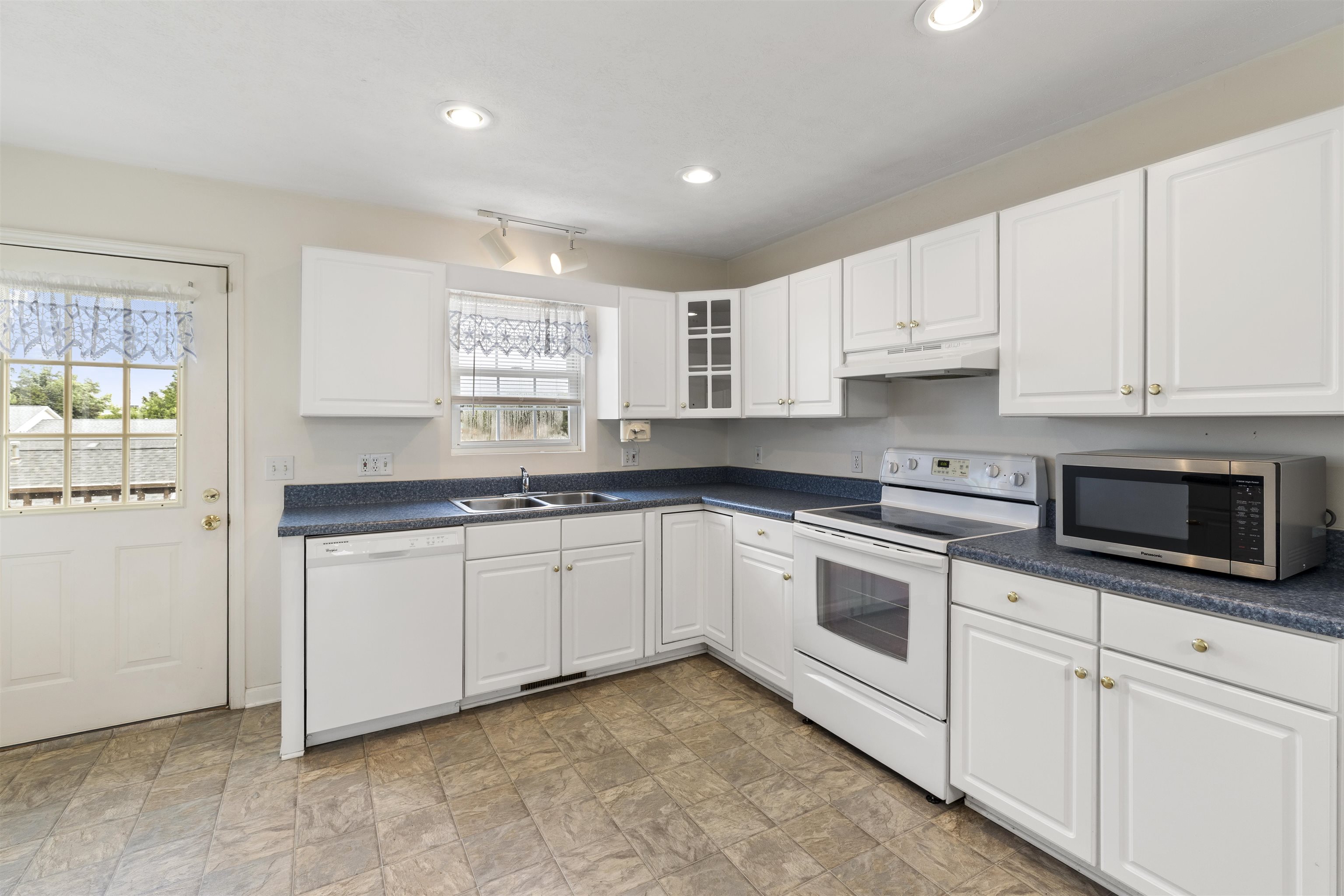 115 Darci Drive SE Christiansburg VA 24073