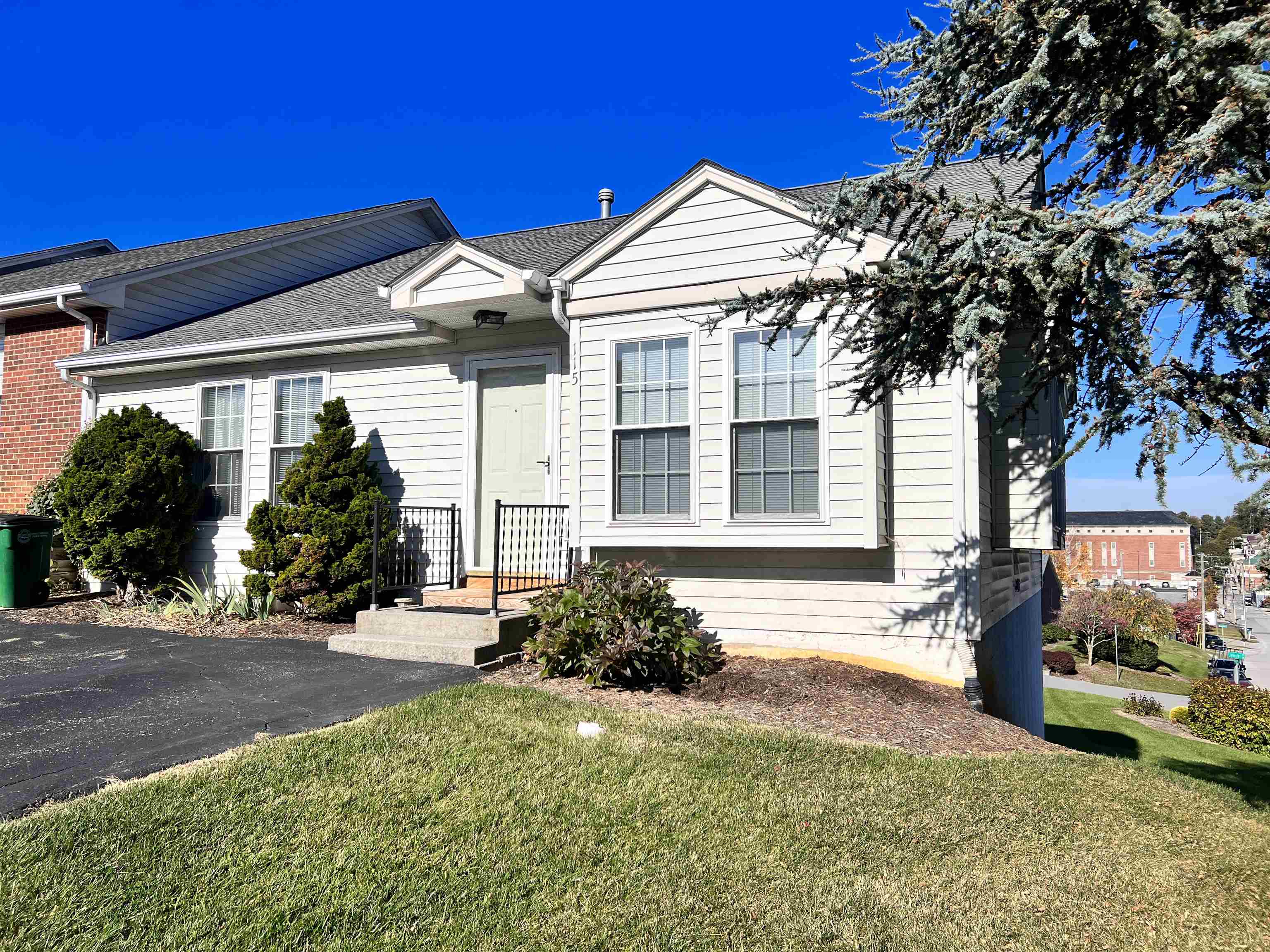 115 Darci Drive SE Christiansburg VA 24073