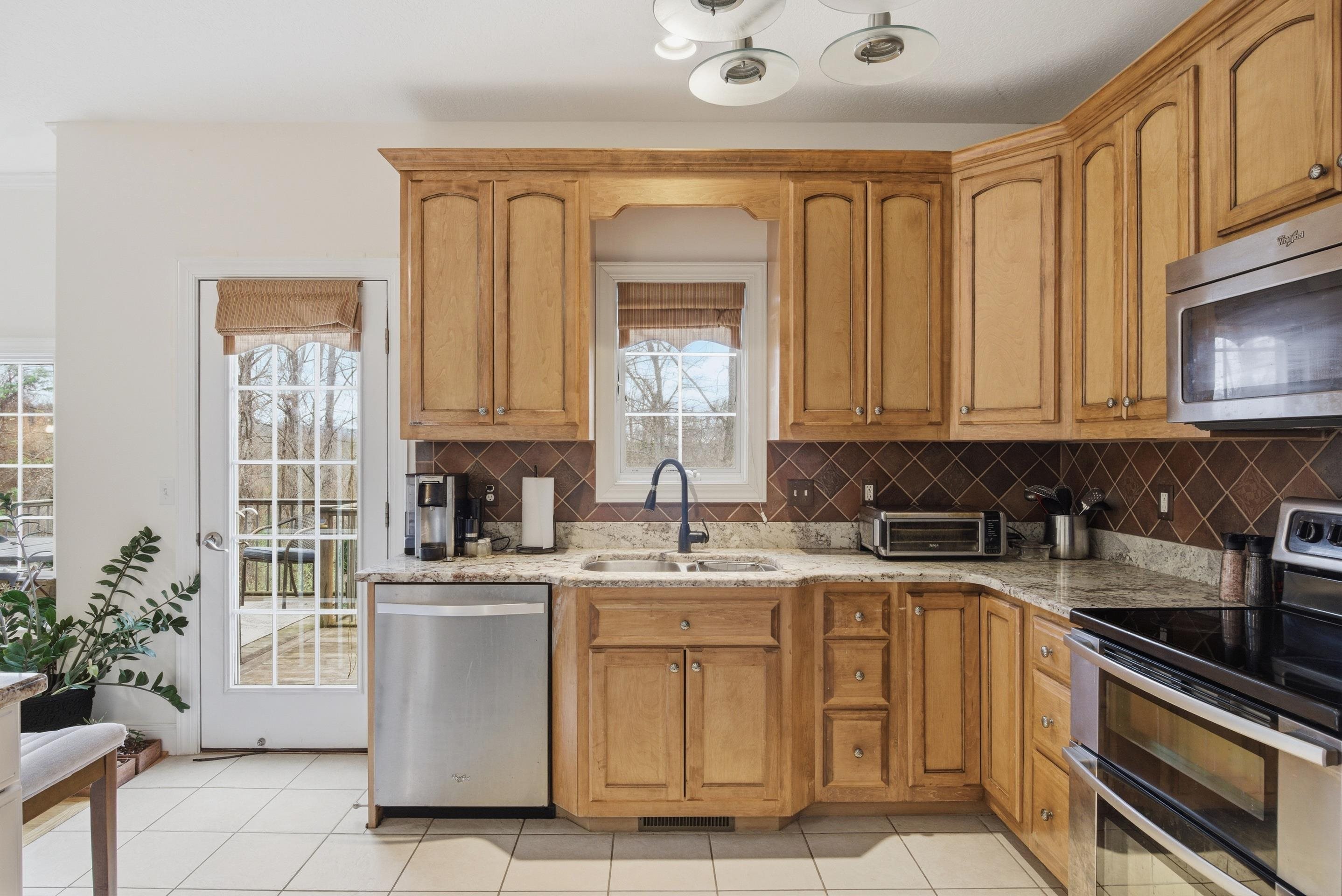 2645 Blossom Trail E Blacksburg VA 24060