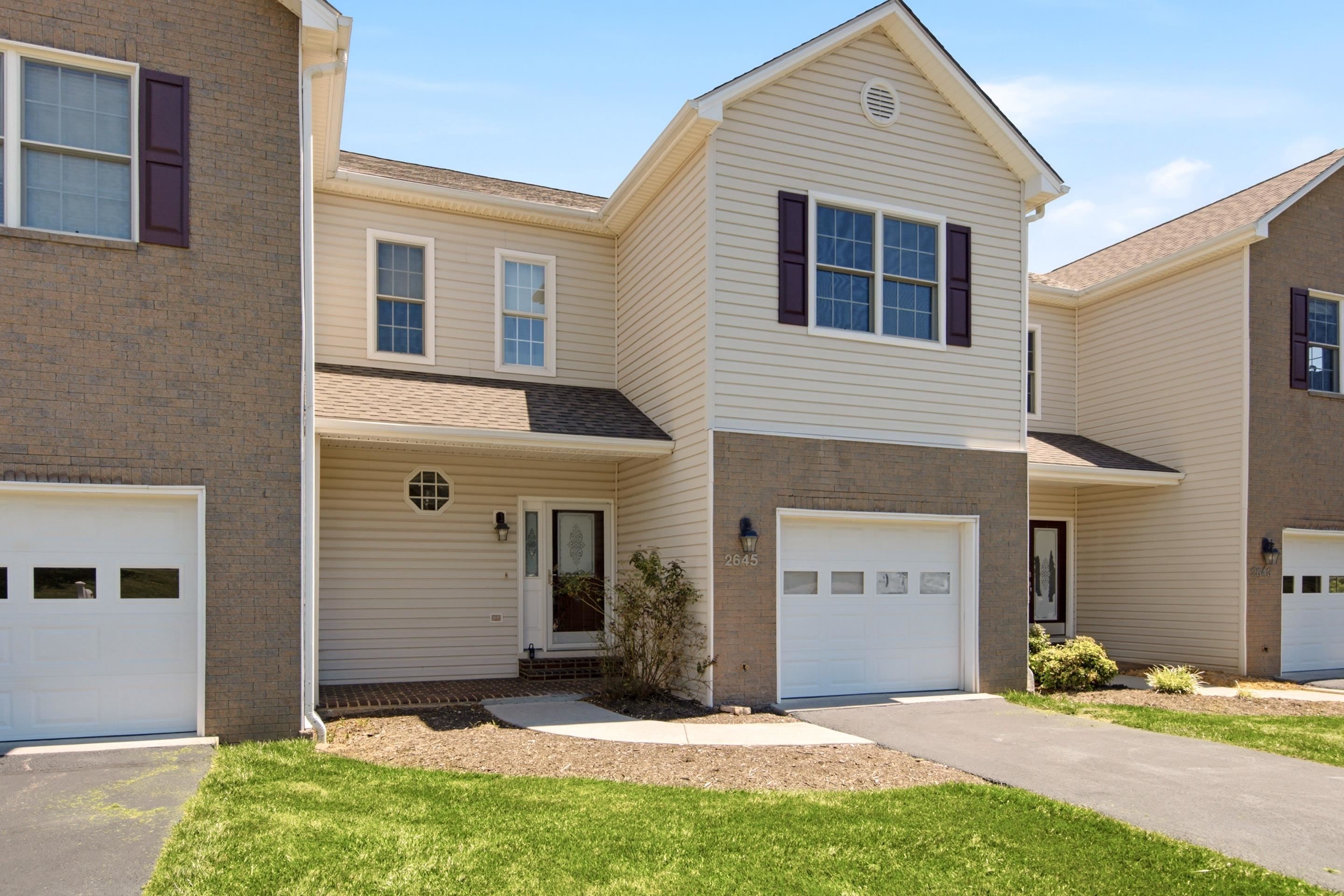 2645 Blossom Trail E Blacksburg VA 24060