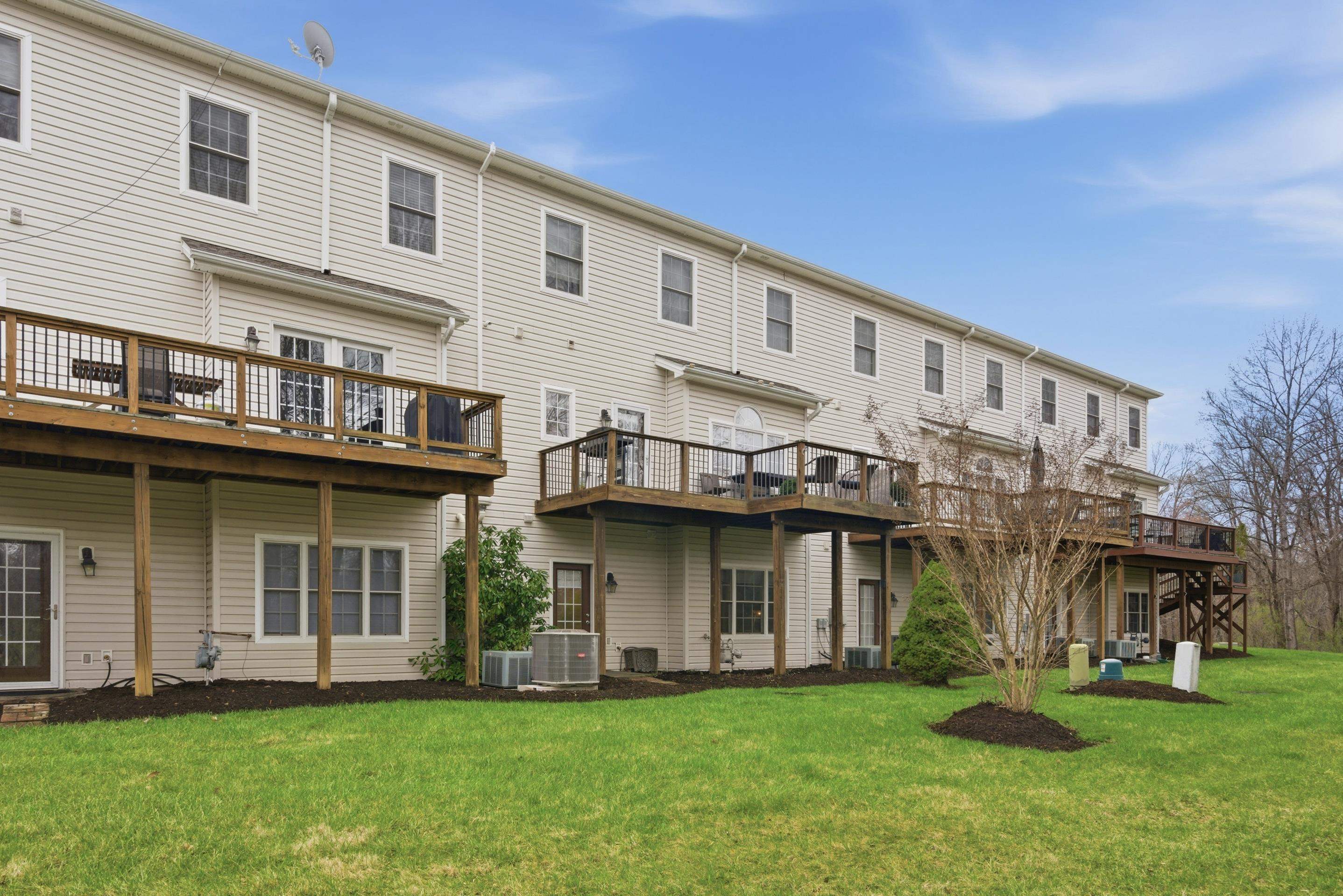 2645 Blossom Trail E Blacksburg VA 24060