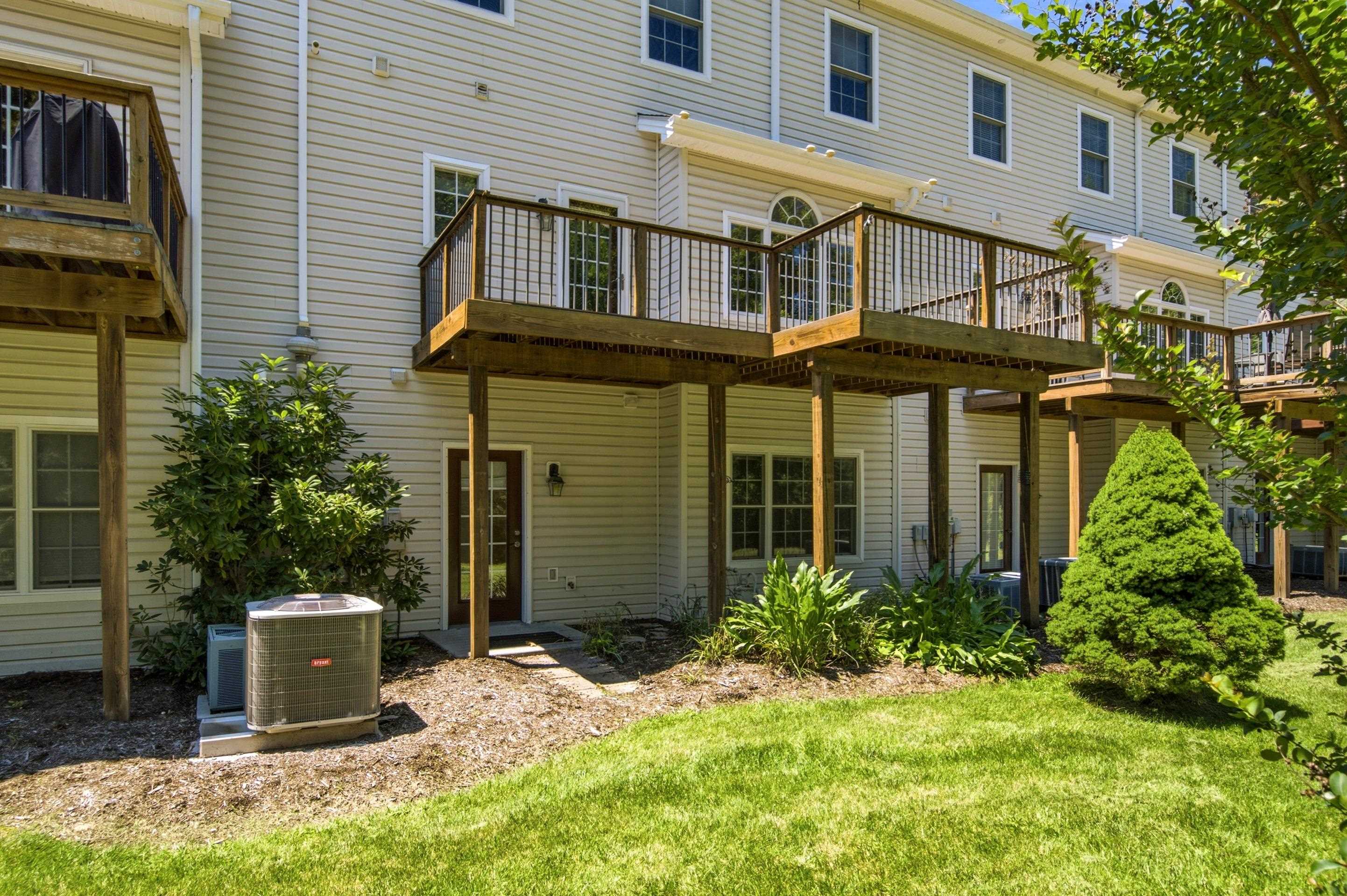 2645 Blossom Trail E Blacksburg VA 24060