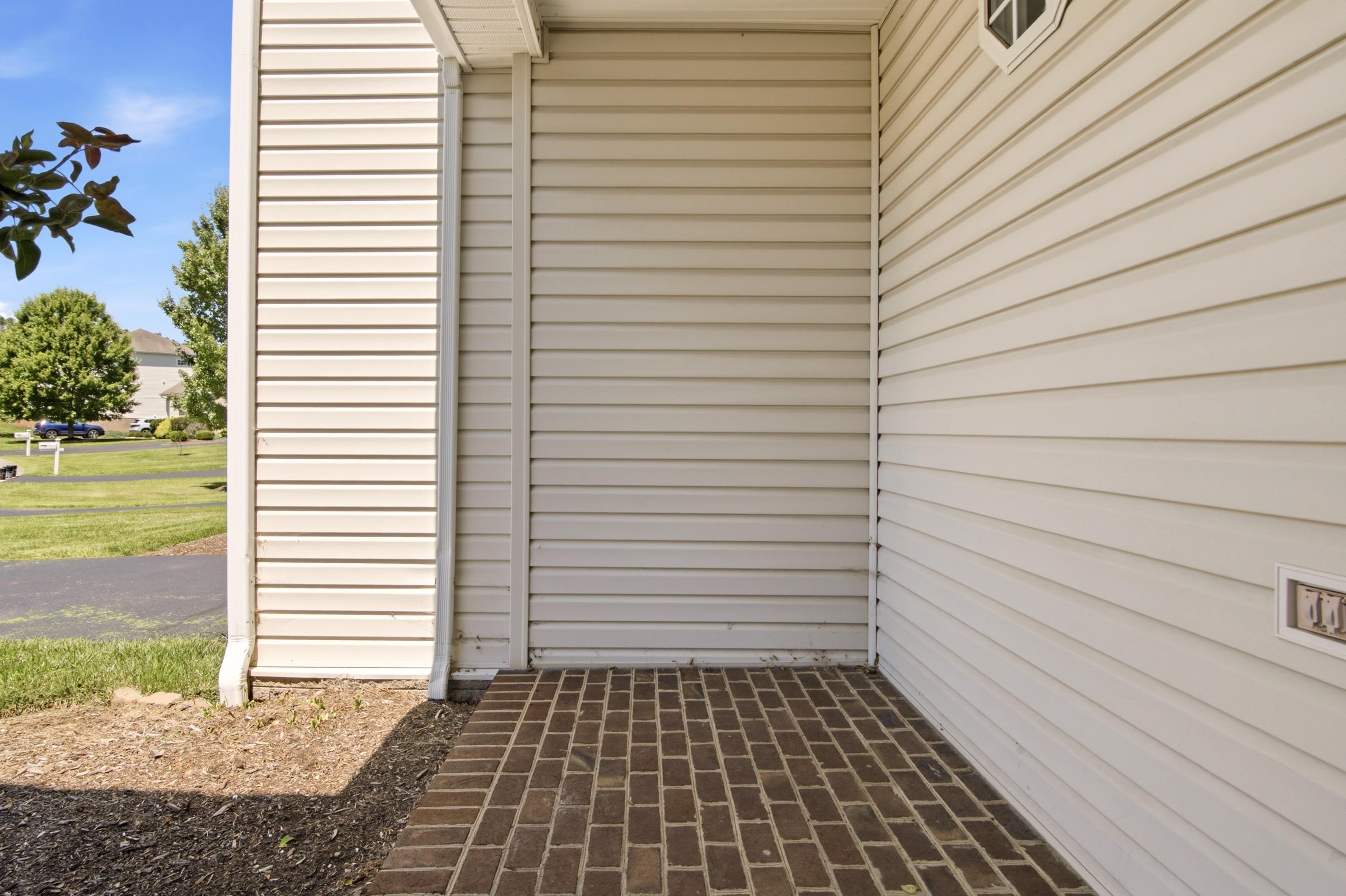 2645 Blossom Trail E Blacksburg VA 24060