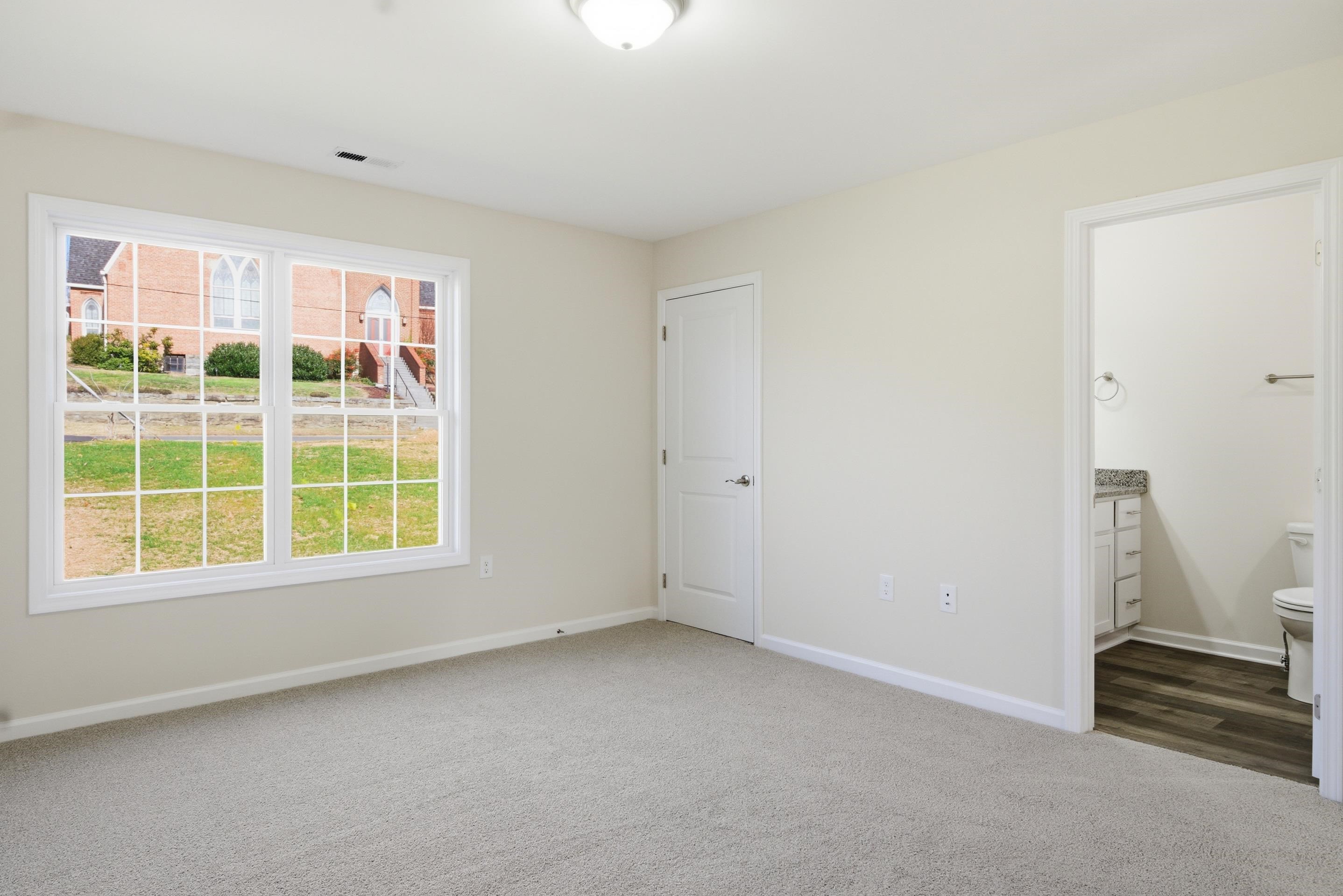 431 N Washington Avenue Pulaski VA 24301