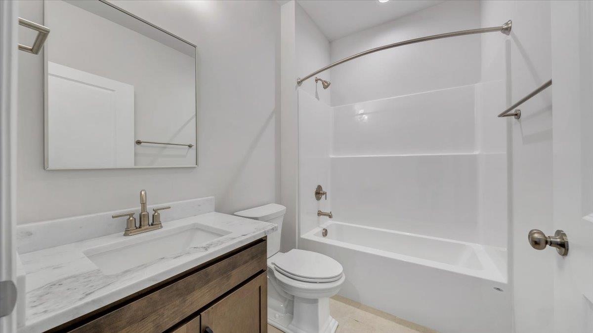 2124 Mccarters Way Blacksburg VA 24060