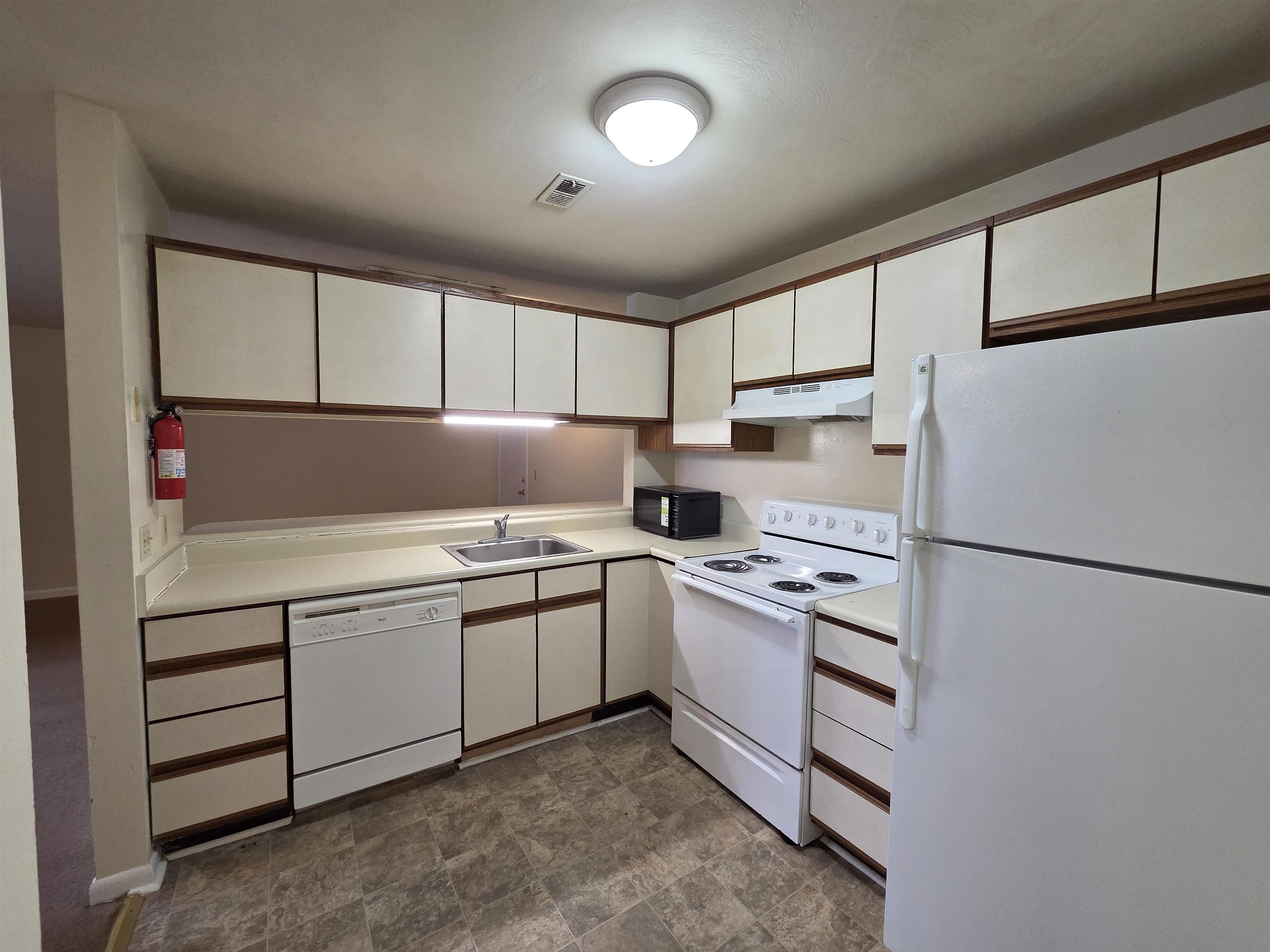 1209 B University Terrace Blacksburg VA 24060