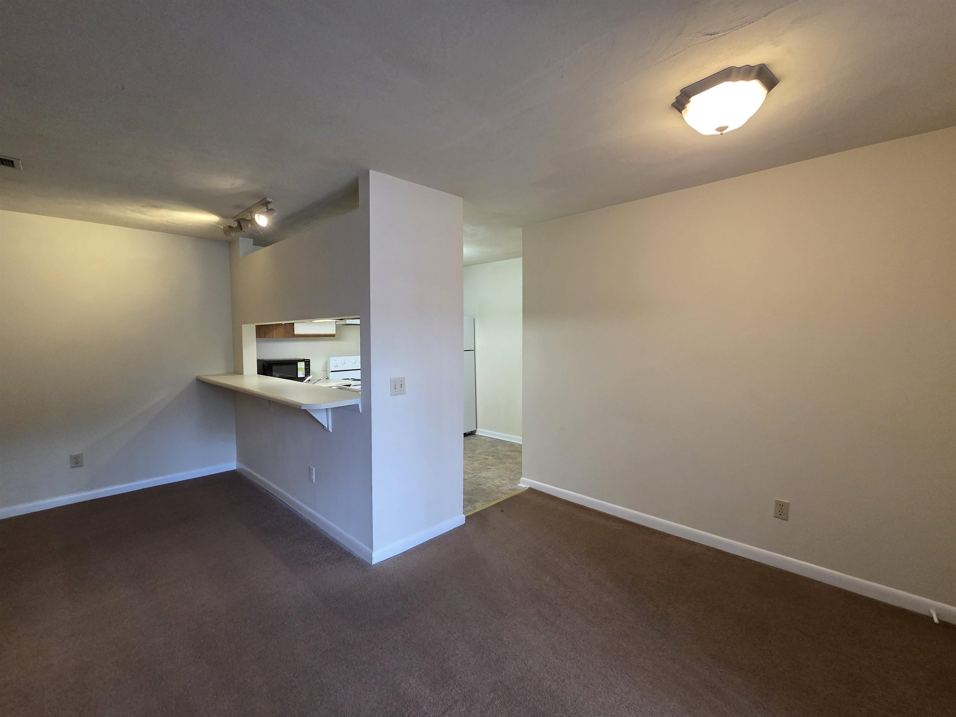 1209 B University Terrace Blacksburg VA 24060