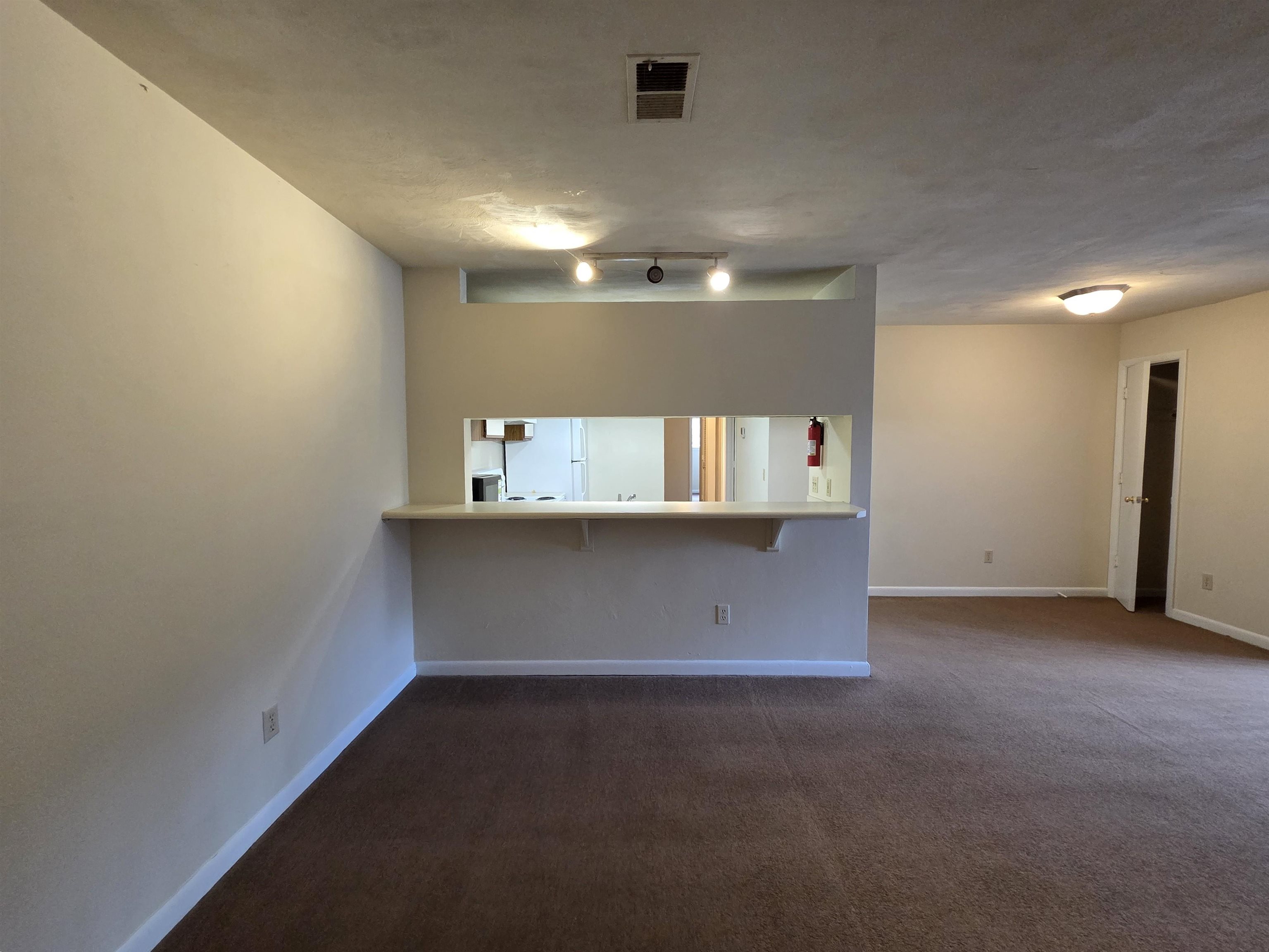 1209 B University Terrace Blacksburg VA 24060