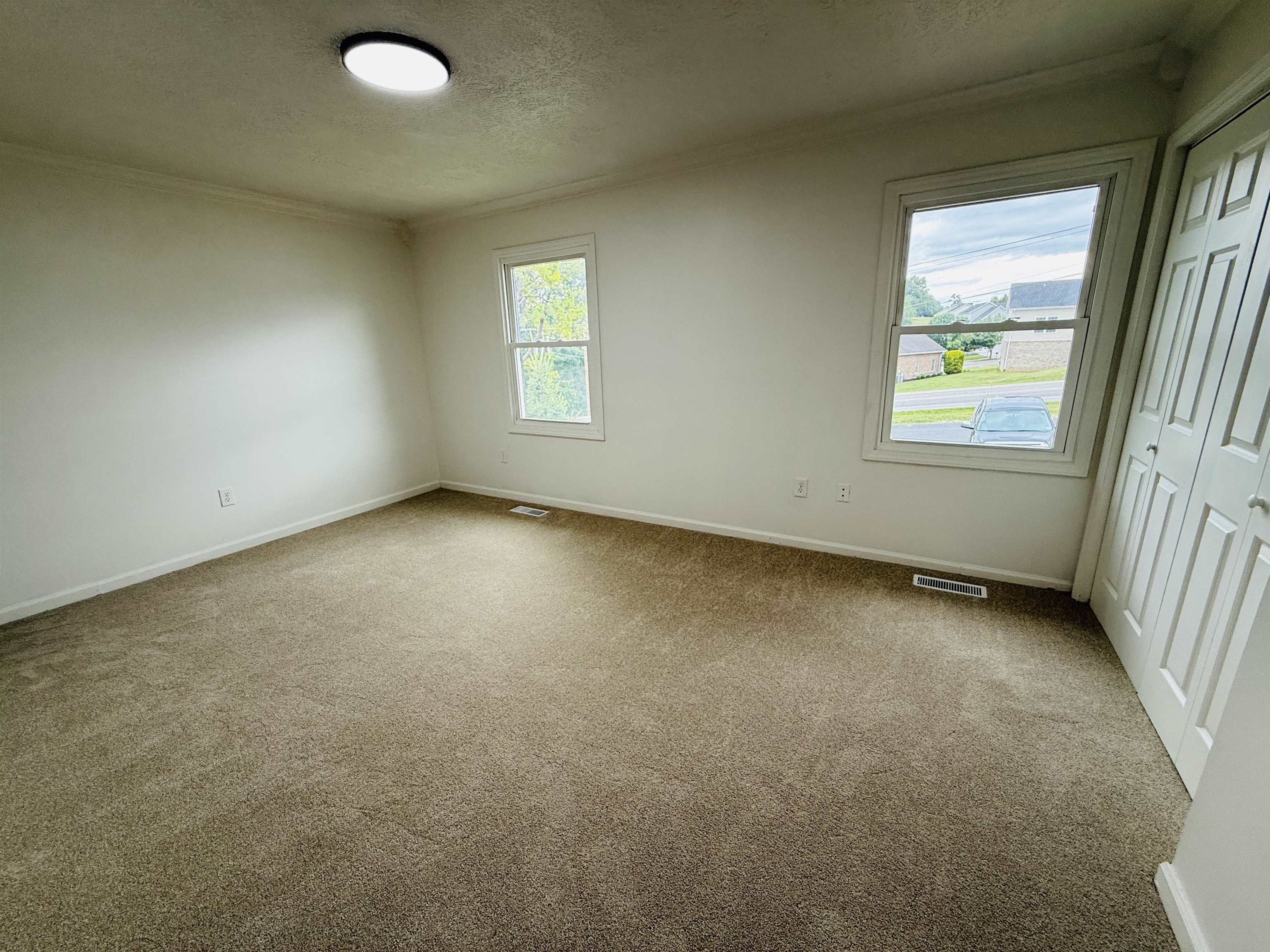 660 Cambria Street NW Christiansburg VA 24073
