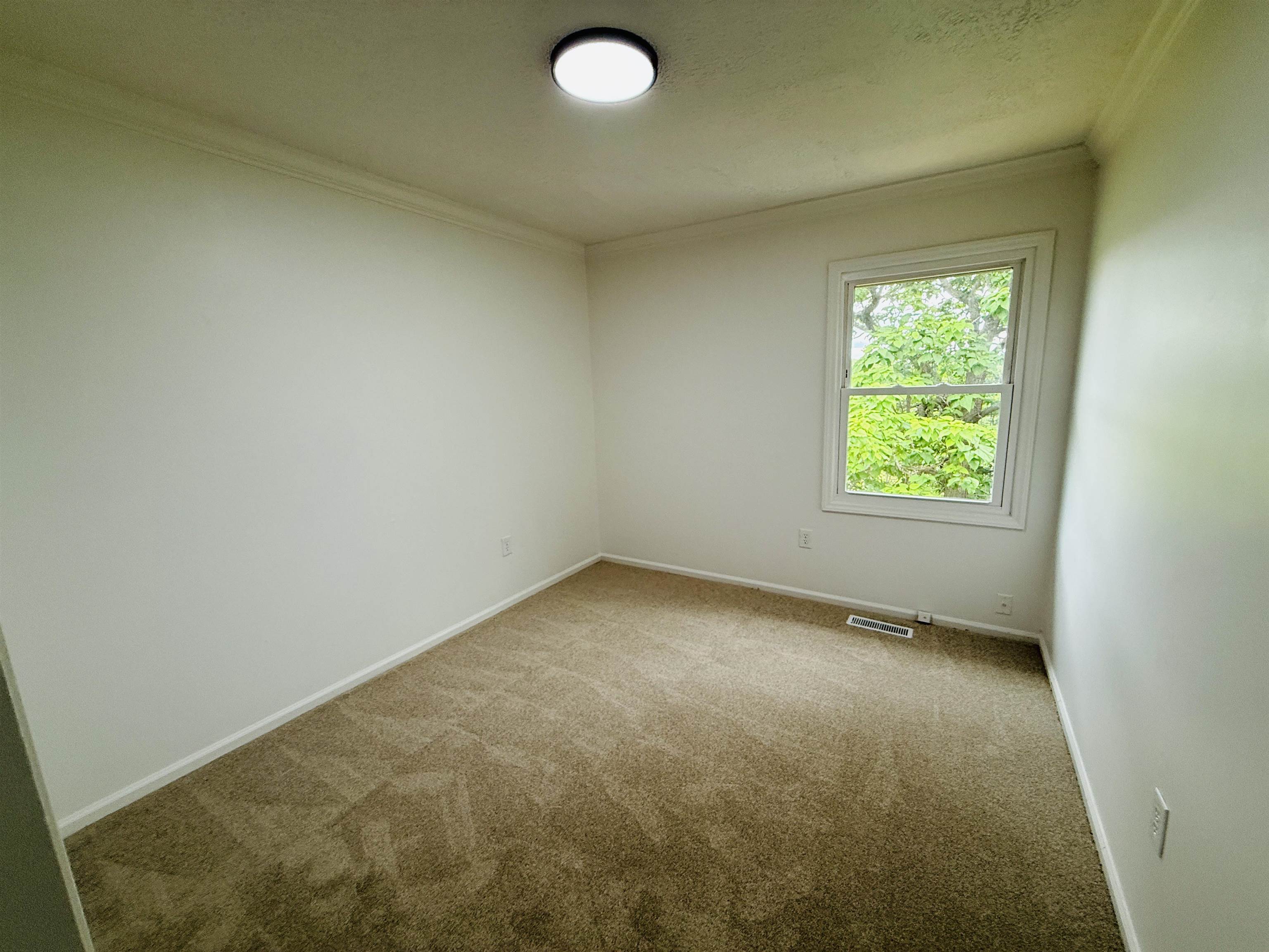 660 Cambria Street NW Christiansburg VA 24073