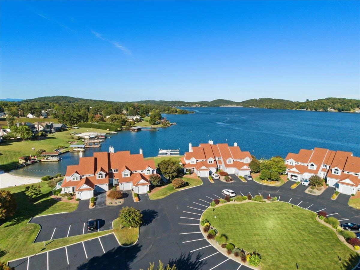 4591 Mallard Point Way Dublin VA 24084