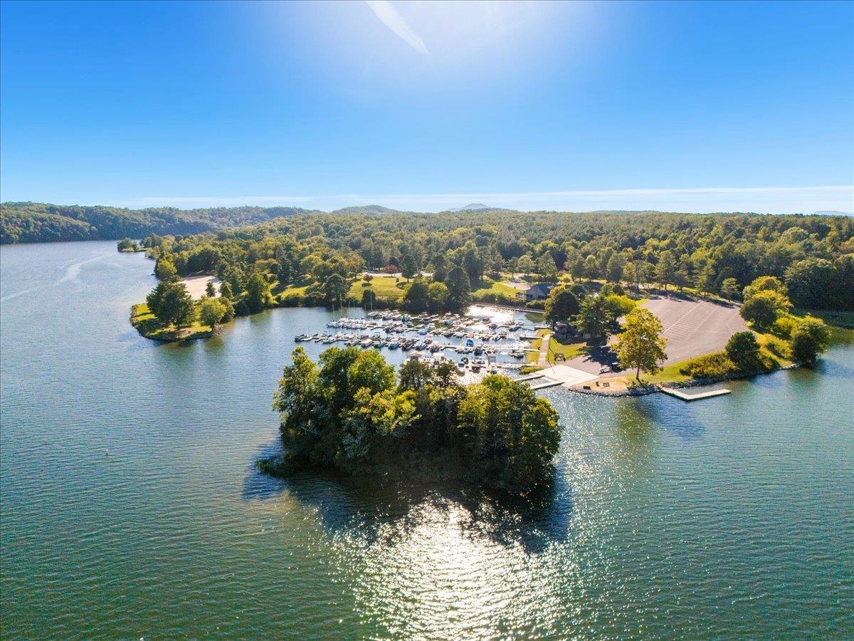 4591 Mallard Point Way Dublin VA 24084