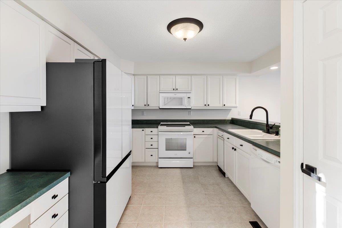 4591 Mallard Point Way Dublin VA 24084