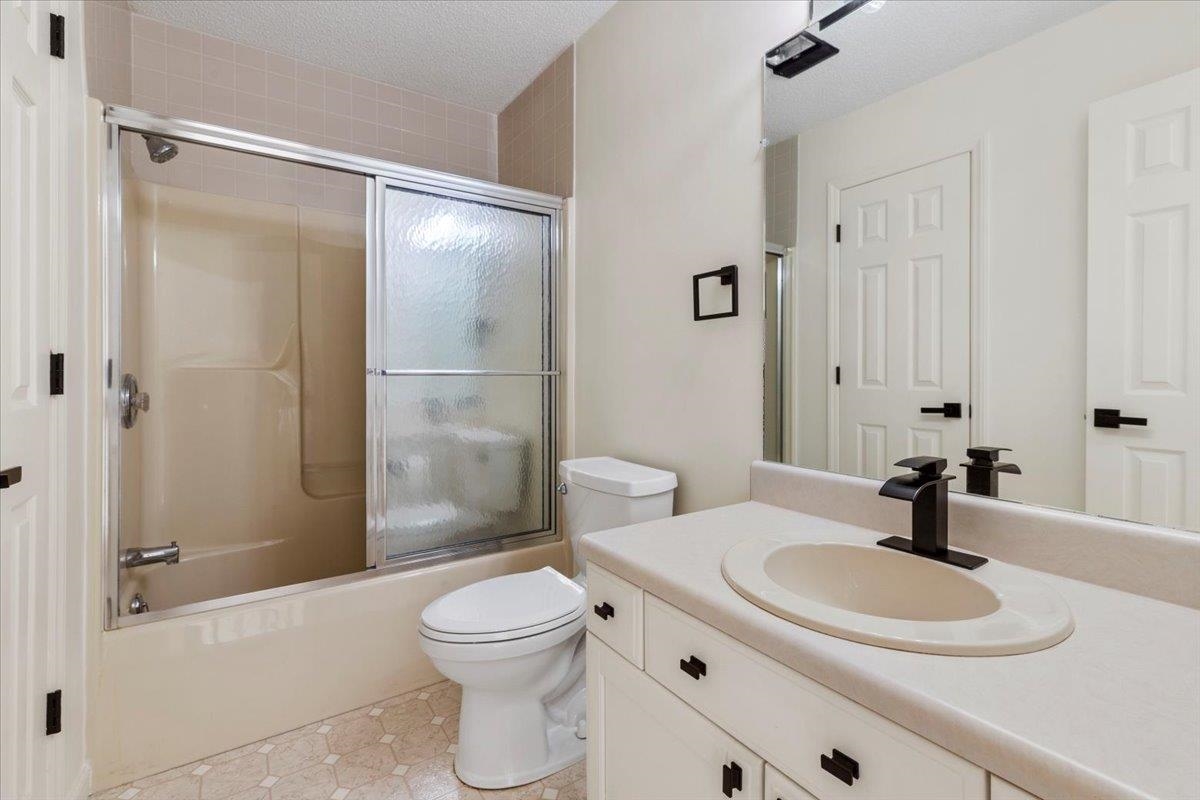 4591 Mallard Point Way Dublin VA 24084