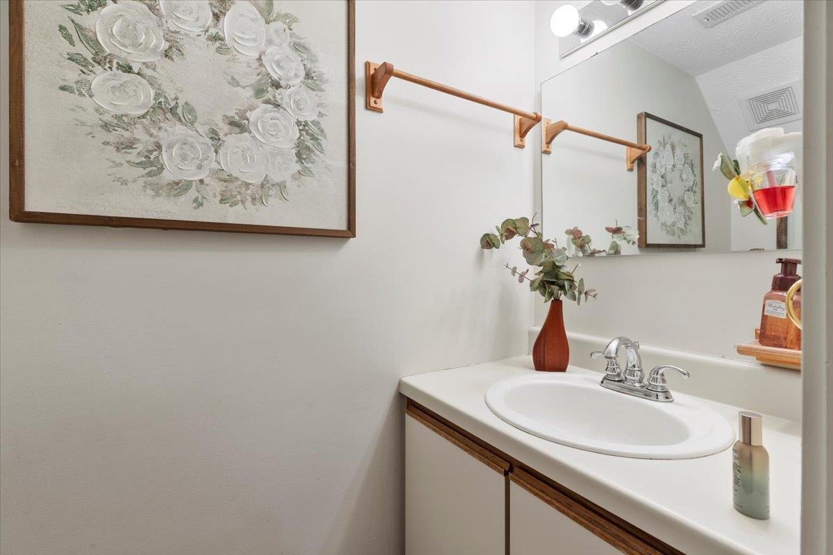 2590 Townhouse Street Christiansburg VA 24073