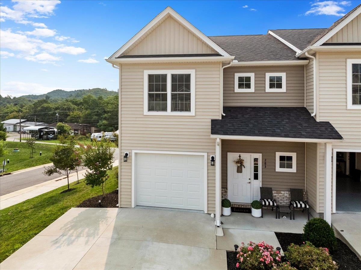 283 Louise Lane Elliston VA 24087