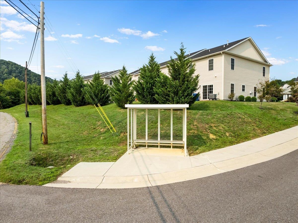283 Louise Lane Elliston VA 24087