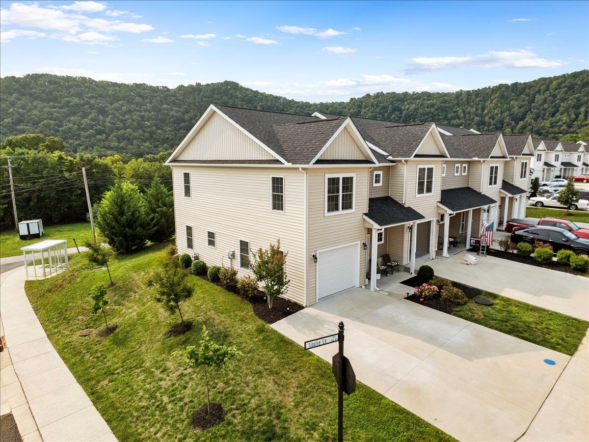 283 Louise Lane Elliston VA 24087