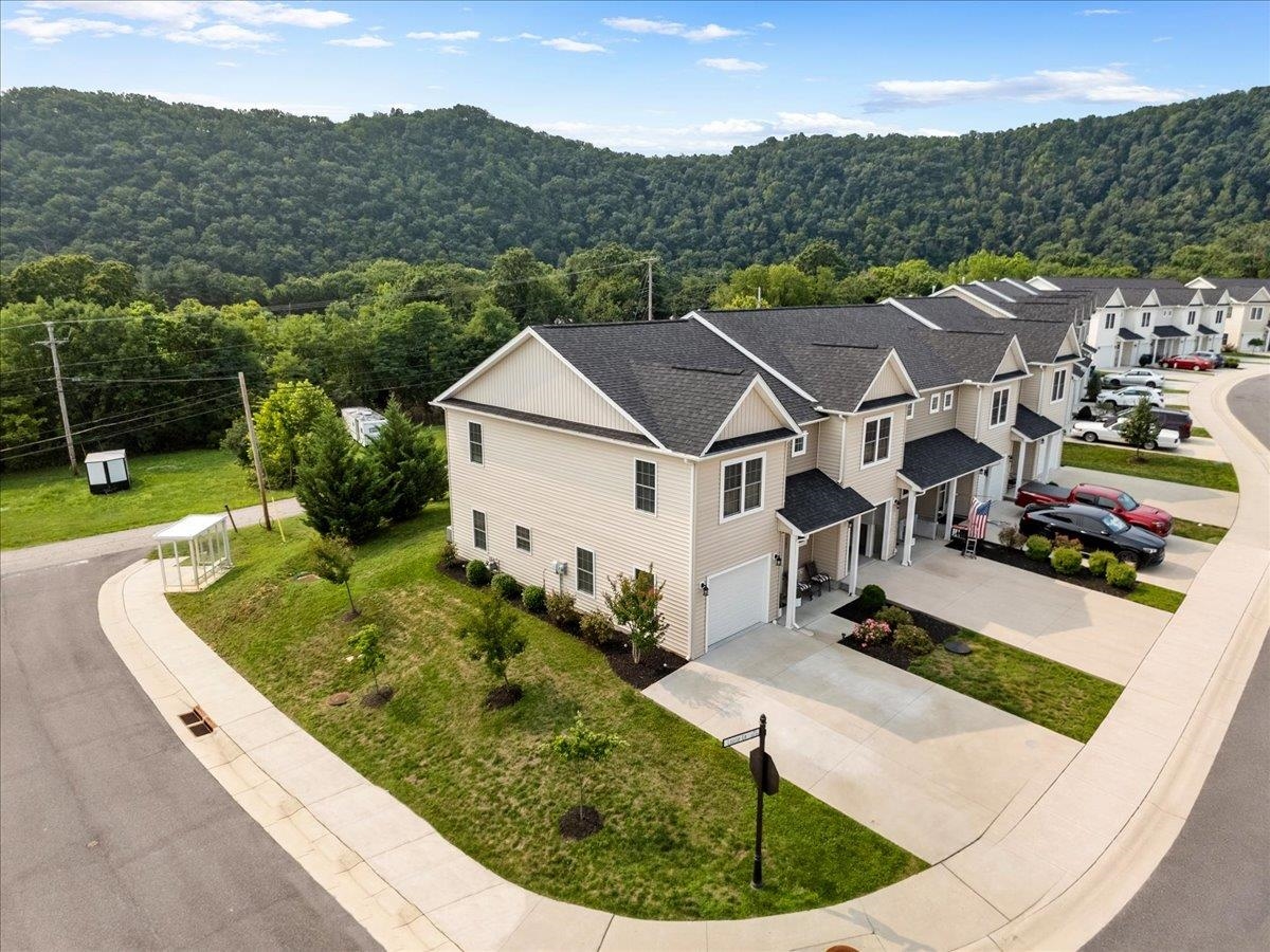 283 Louise Lane Elliston VA 24087