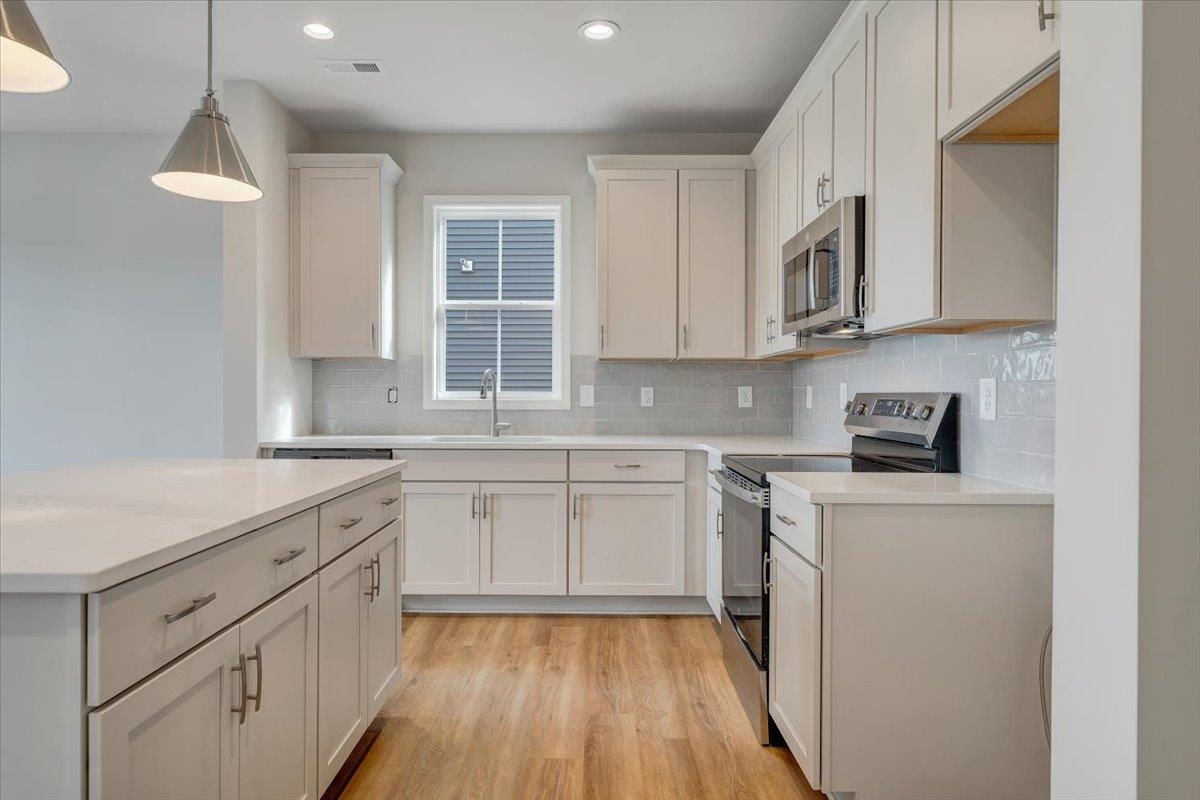 2117 Mccarters Way Blacksburg VA 24060